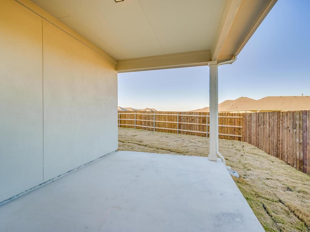 16812 Marcello Dr Property Photo 26