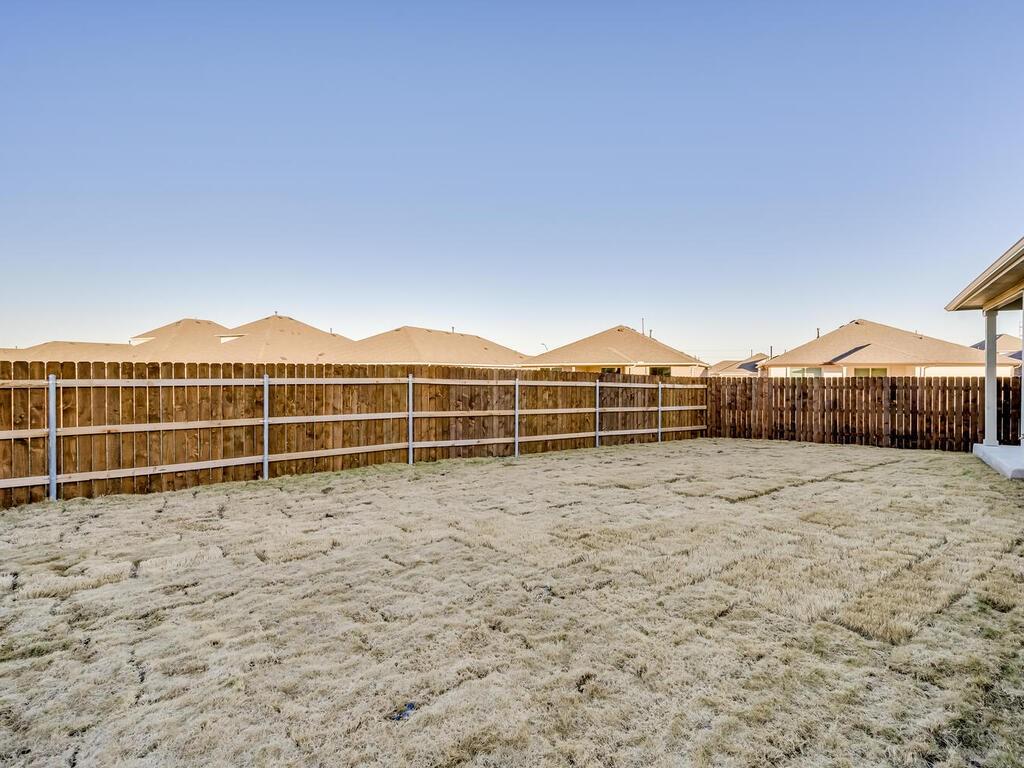 16812 Marcello Dr Property Photo 30