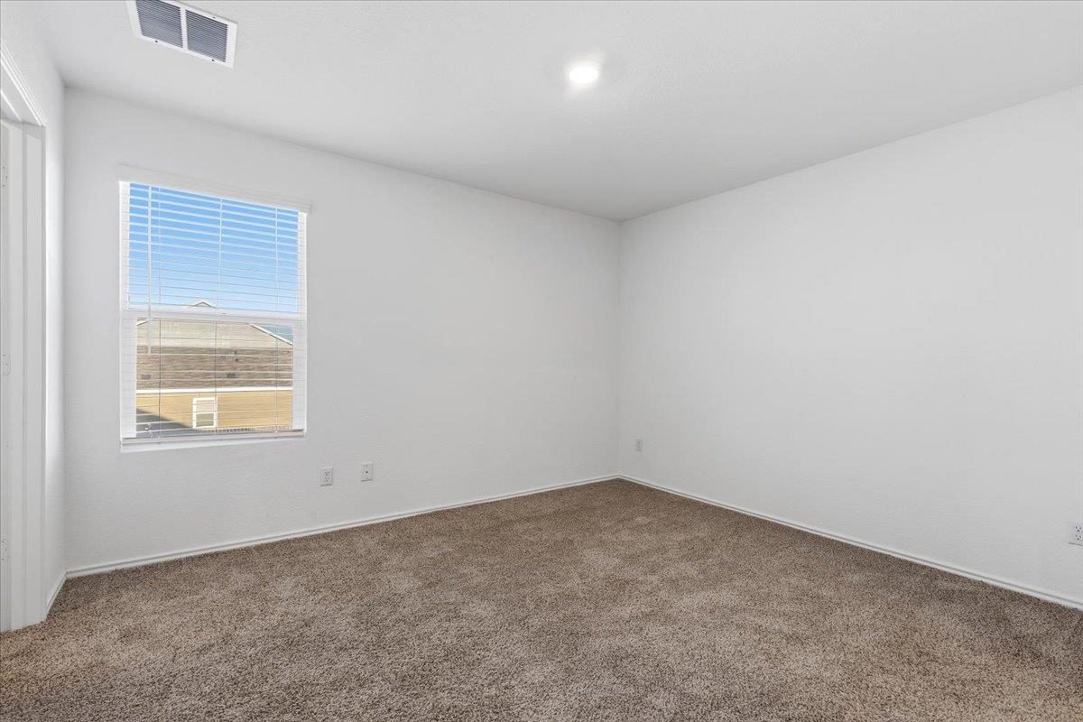 1140 Cattail Ln Property Photo 17