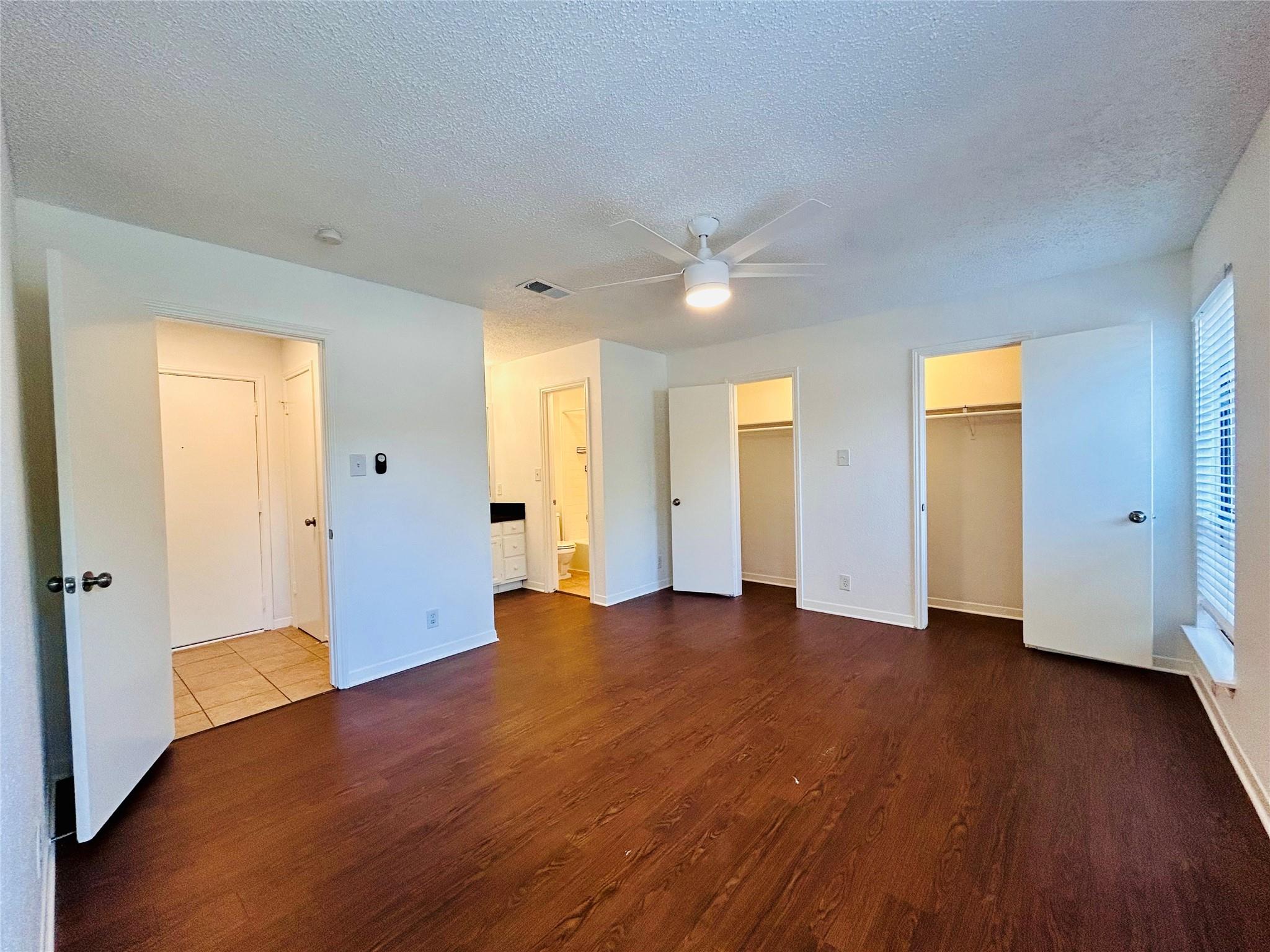 8325 Fathom Cir #a Property Photo 9