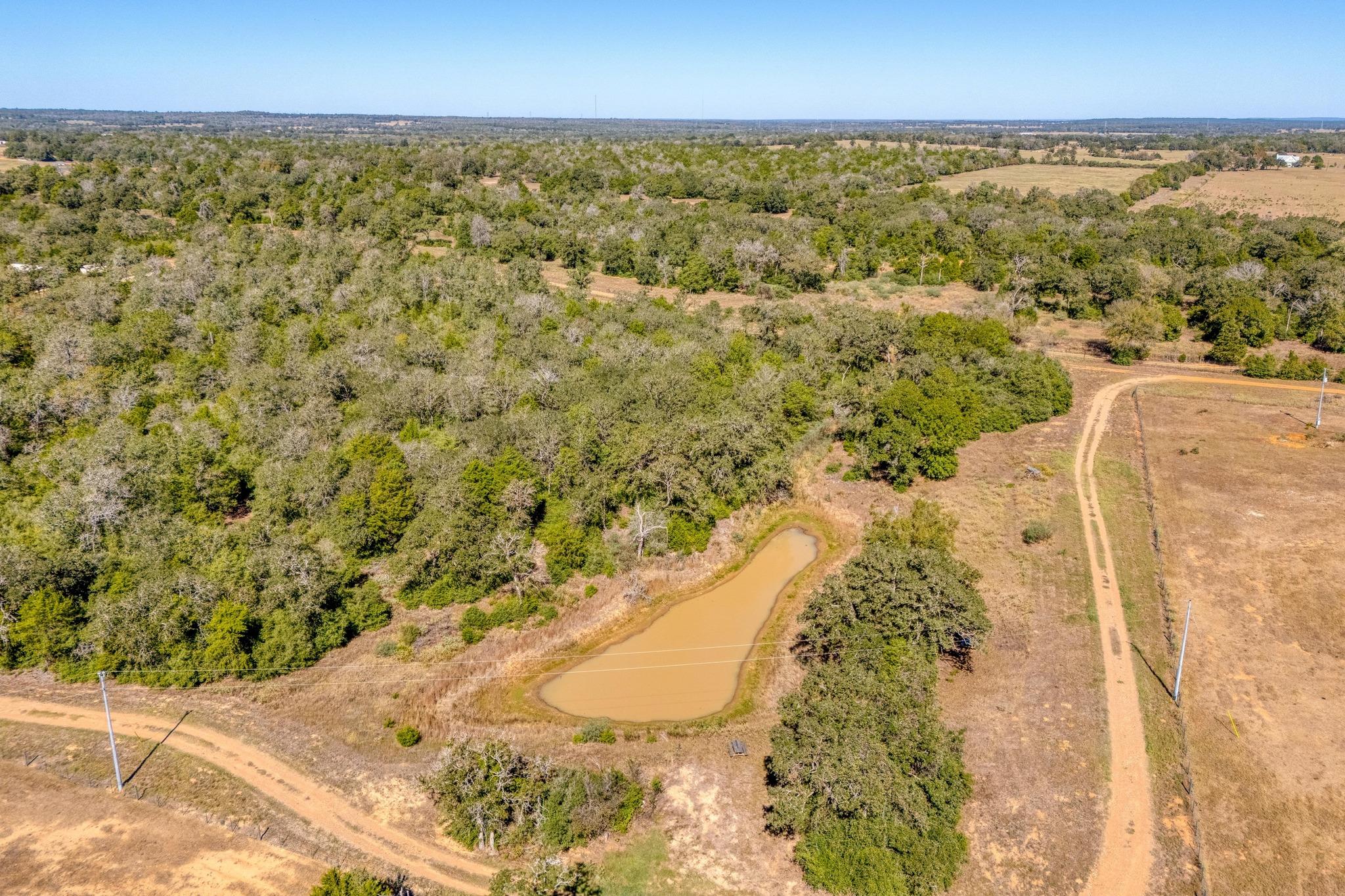 532 Peach Creek Rd Property Photo 6