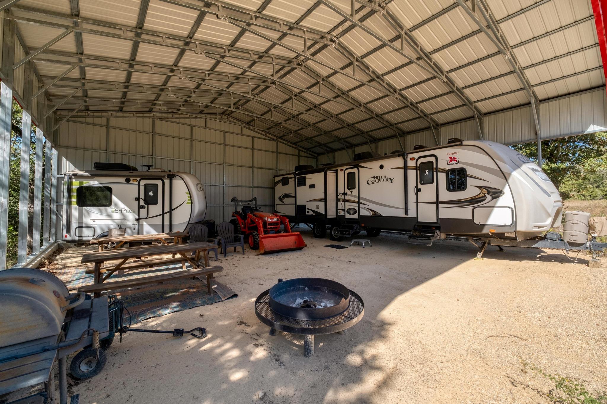 532 Peach Creek Rd Property Photo 11