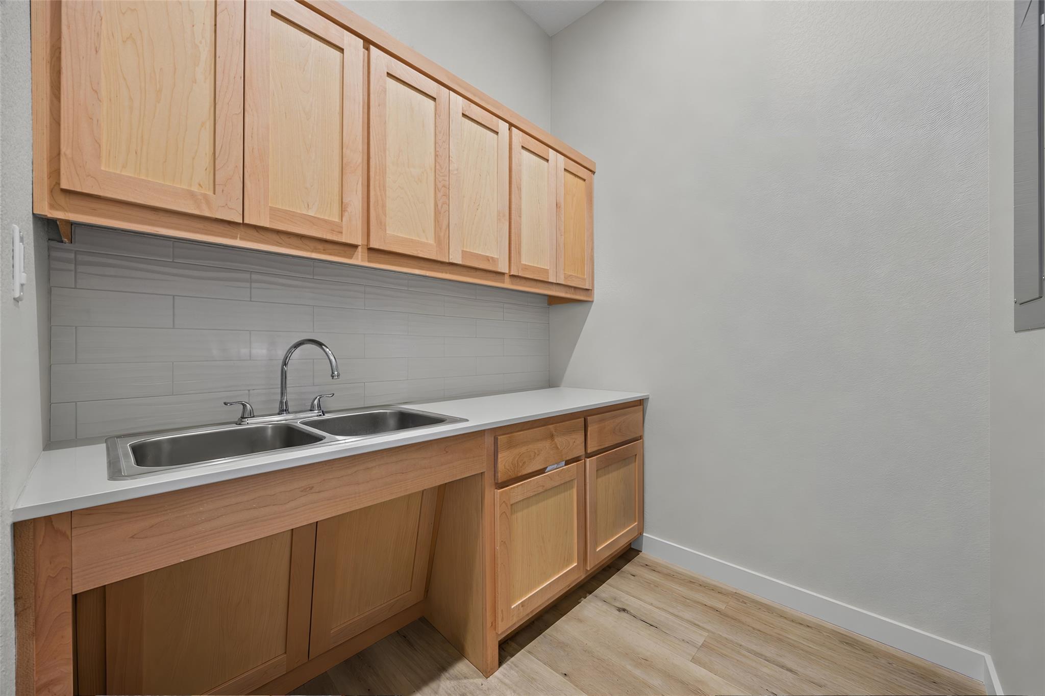 10824 E Crystal Falls Pkwy E #505 Property Photo 7