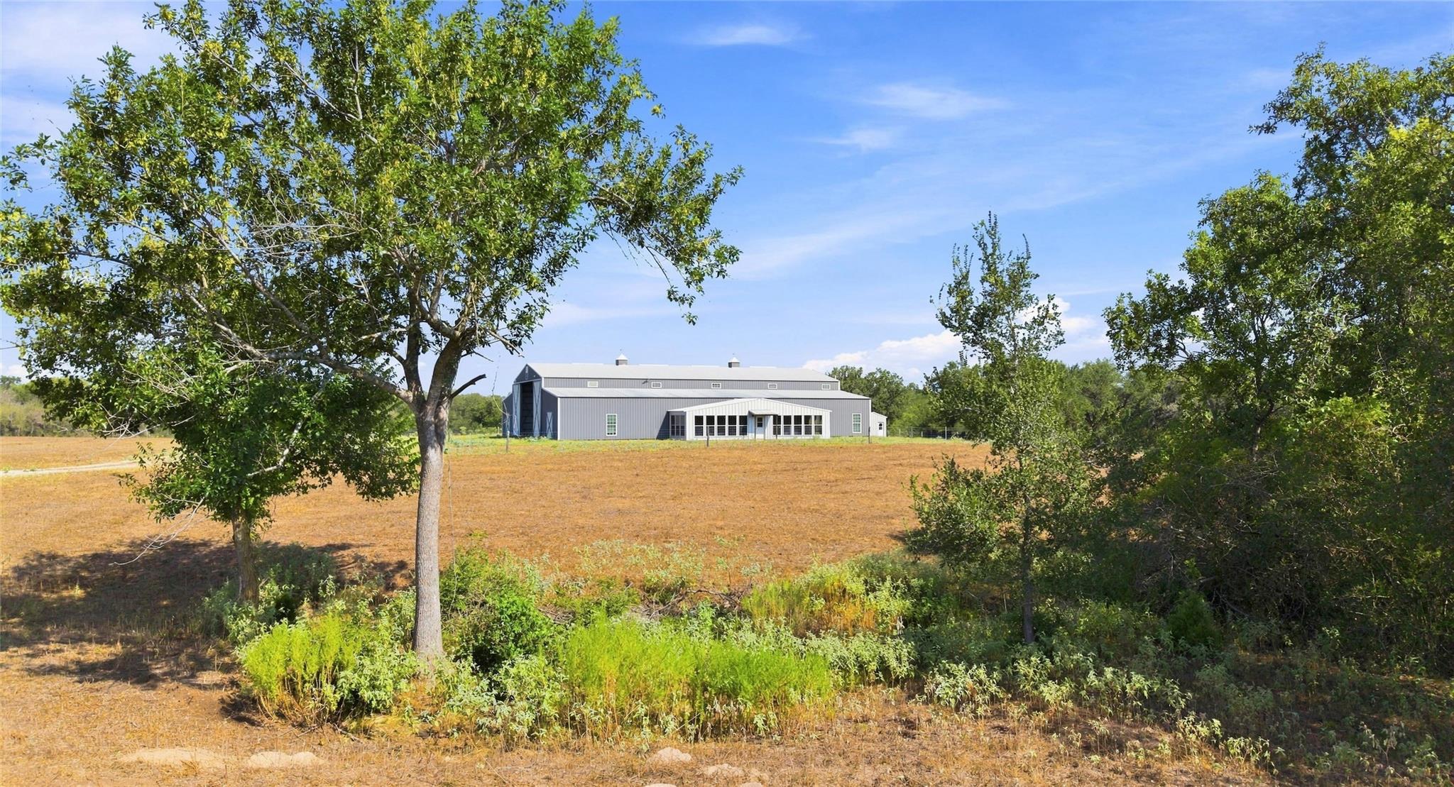 6417 County Road 240 None Property Photo 2