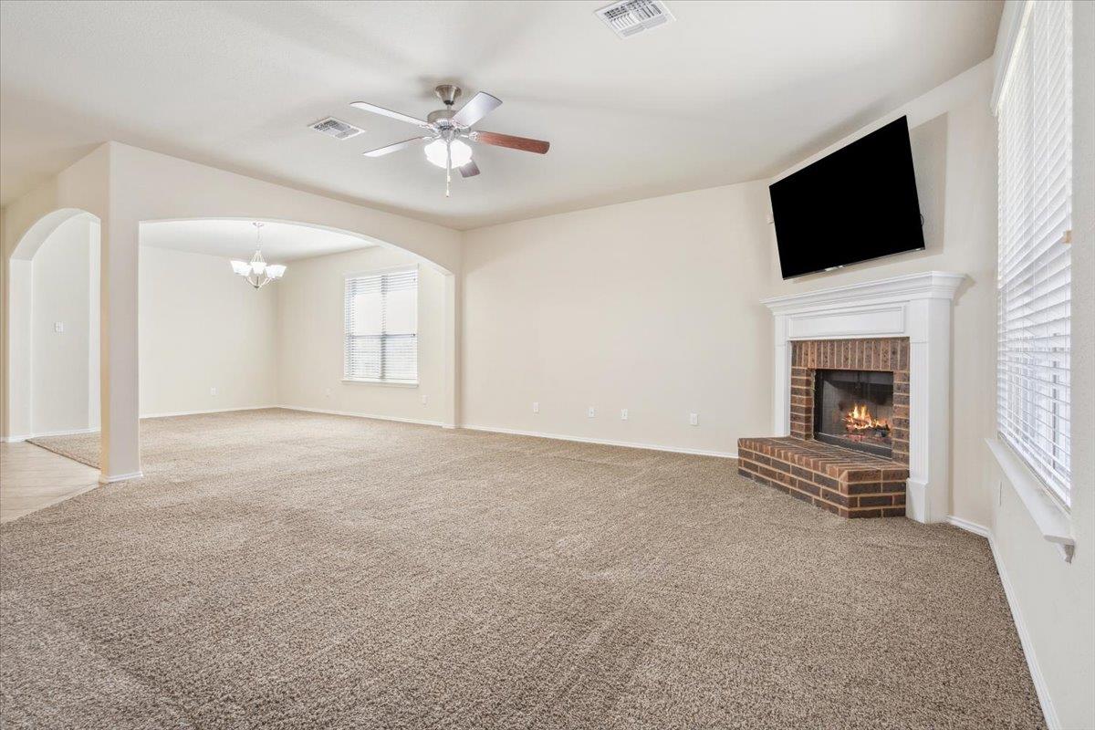 1110 Basalt Ct Property Photo 8