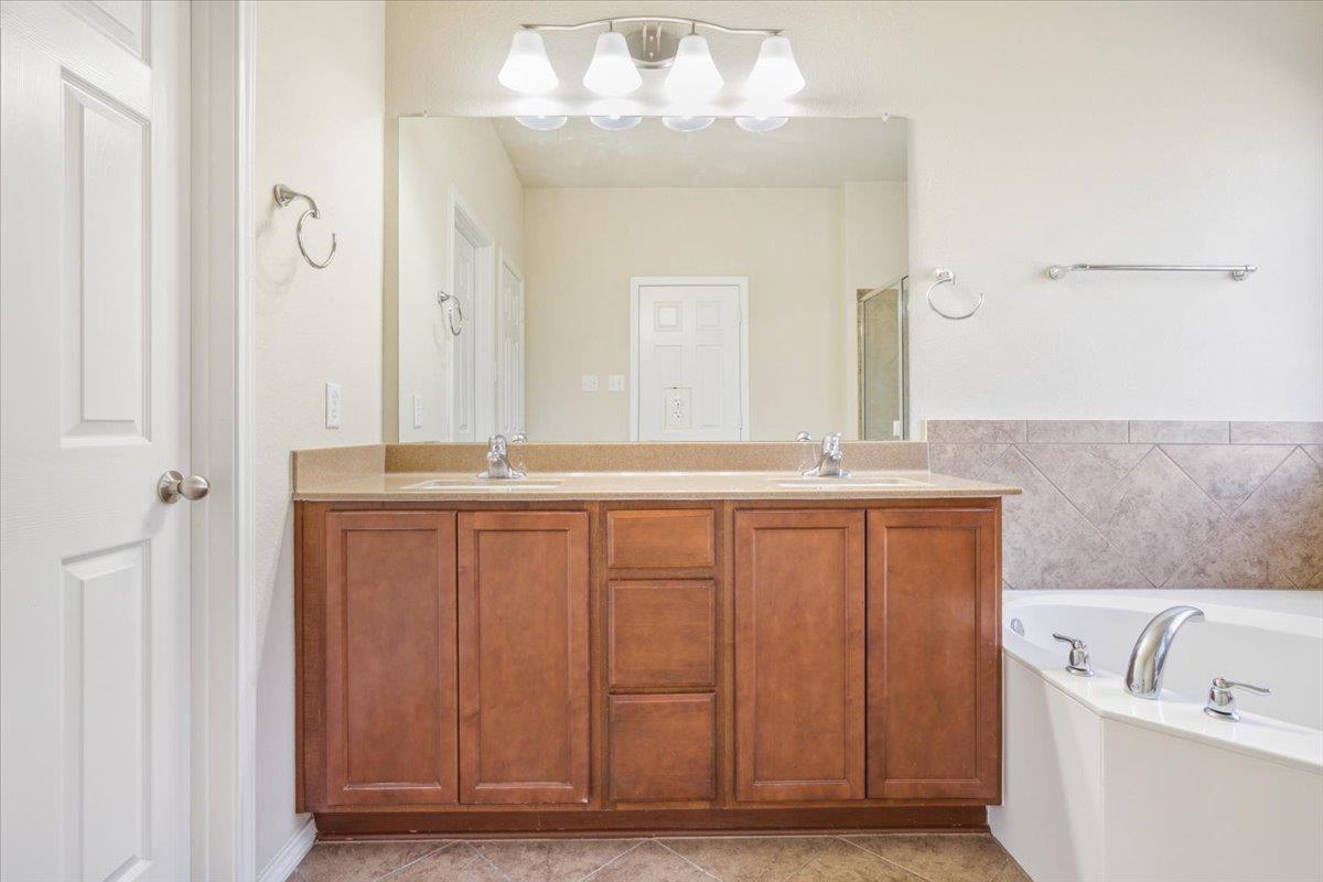 1110 Basalt Ct Property Photo 25