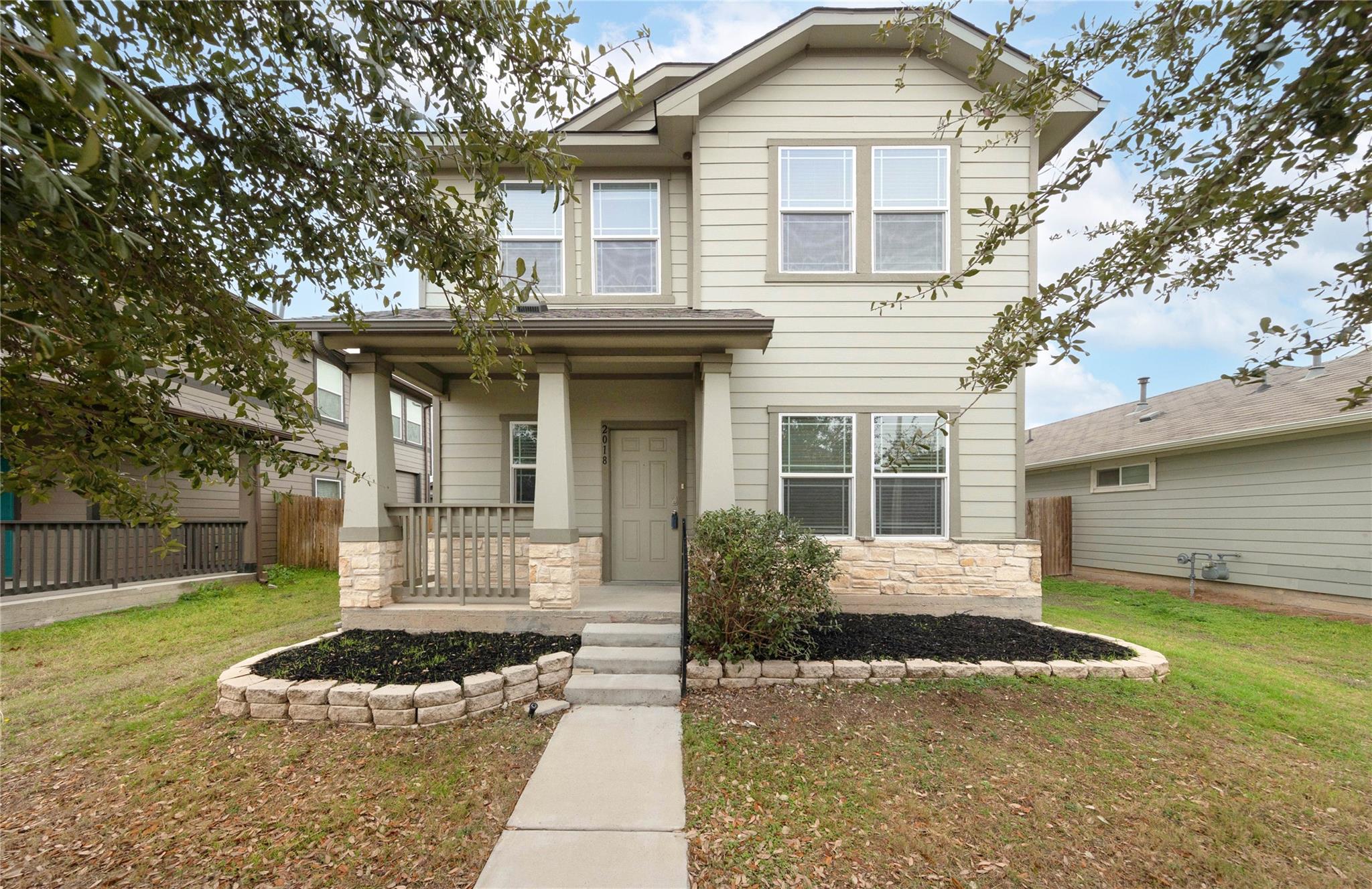2018 Langdale Ln Property Photo