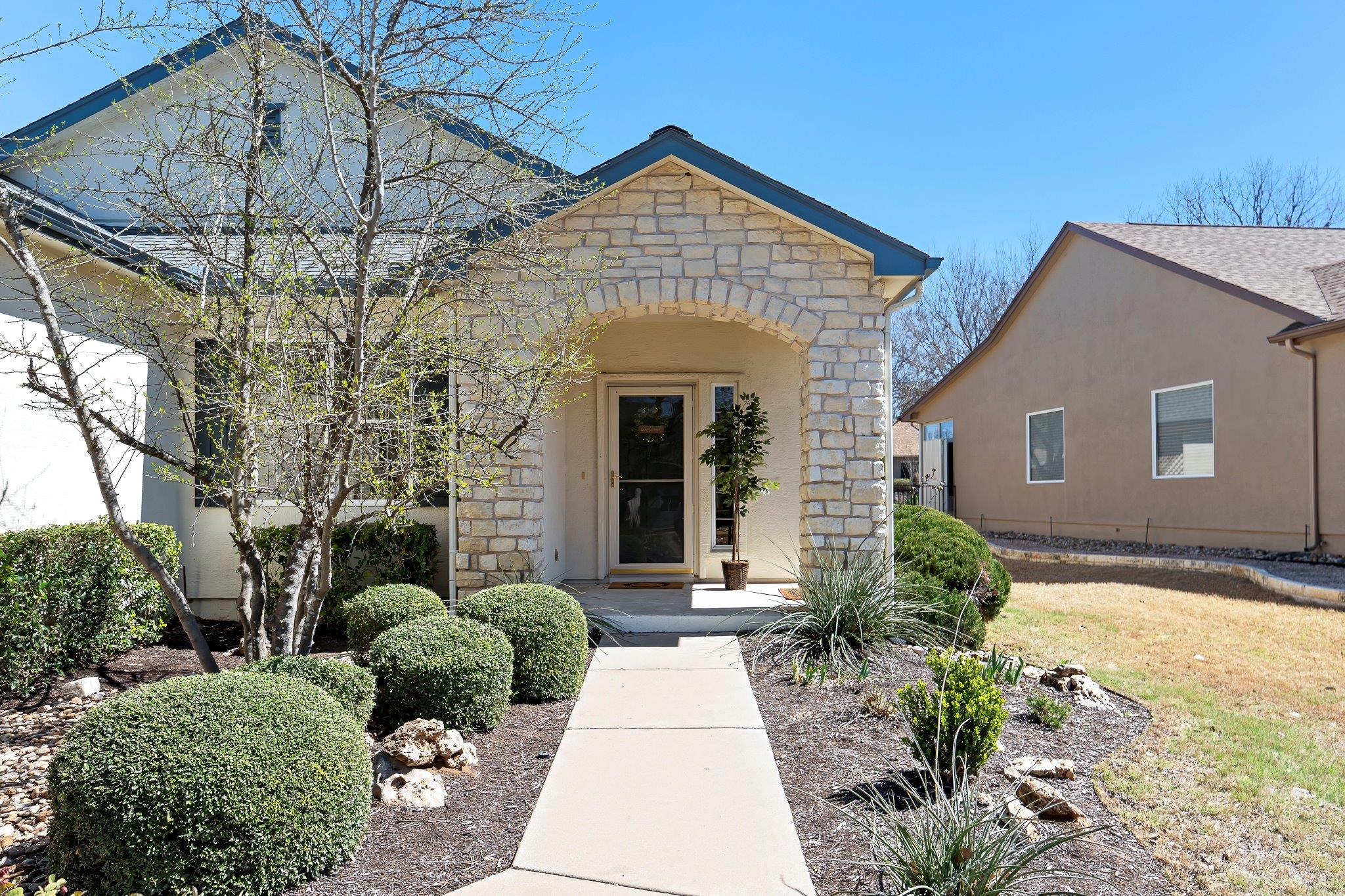 505 Texas Dr Property Photo