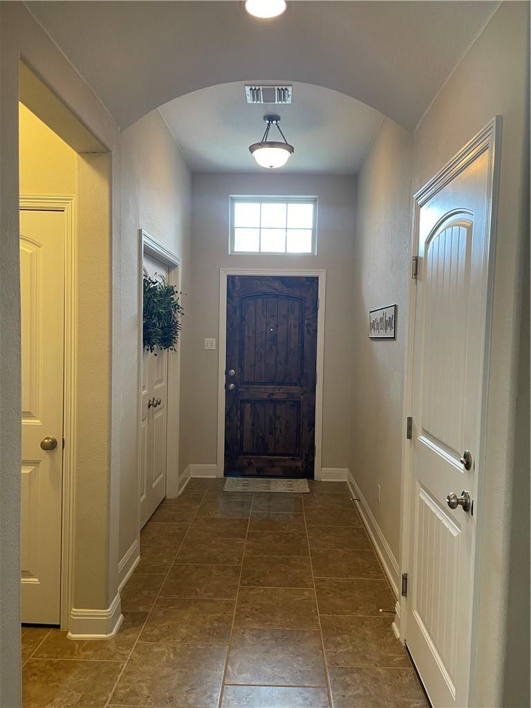 18021 Crimson Apple Way Property Photo 4