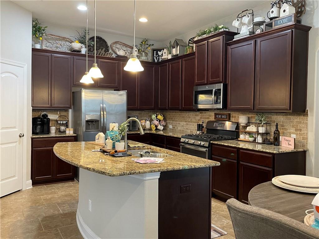 18021 Crimson Apple Way Property Photo 15