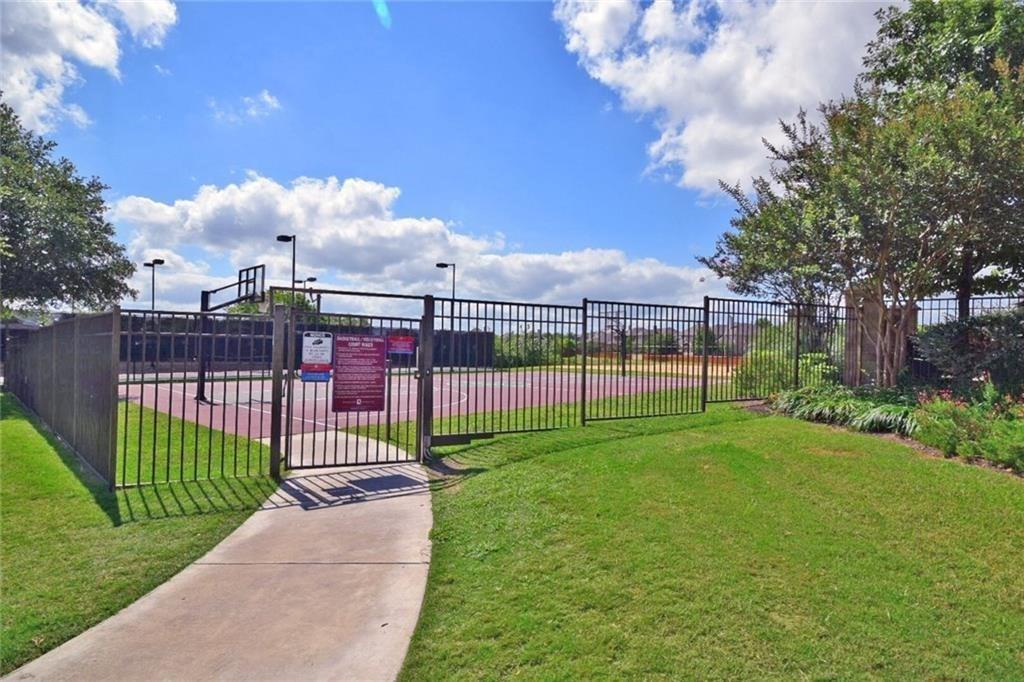 18021 Crimson Apple Way Property Photo 28