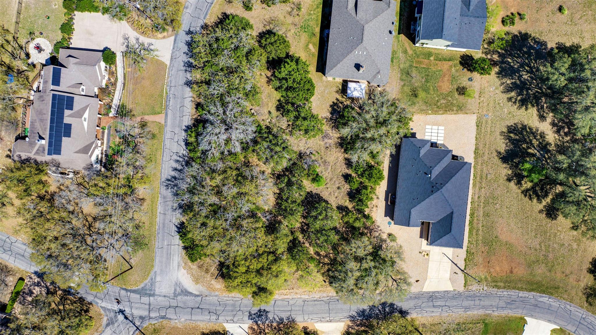 0 Eton Ln Property Photo 8