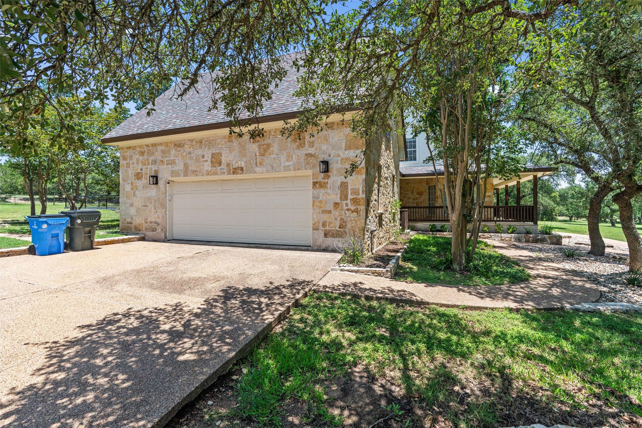 220 Sundance Trl Property Photo 33