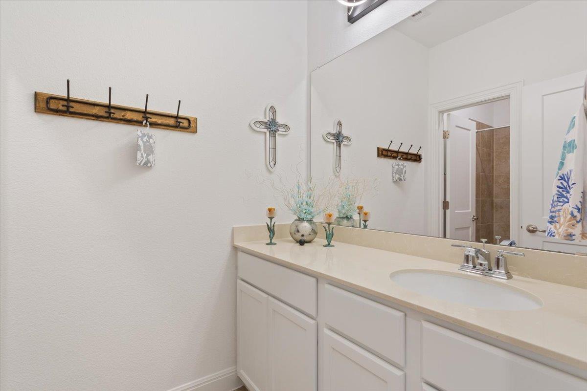 1106 Silent Oaks Dr Property Photo 24