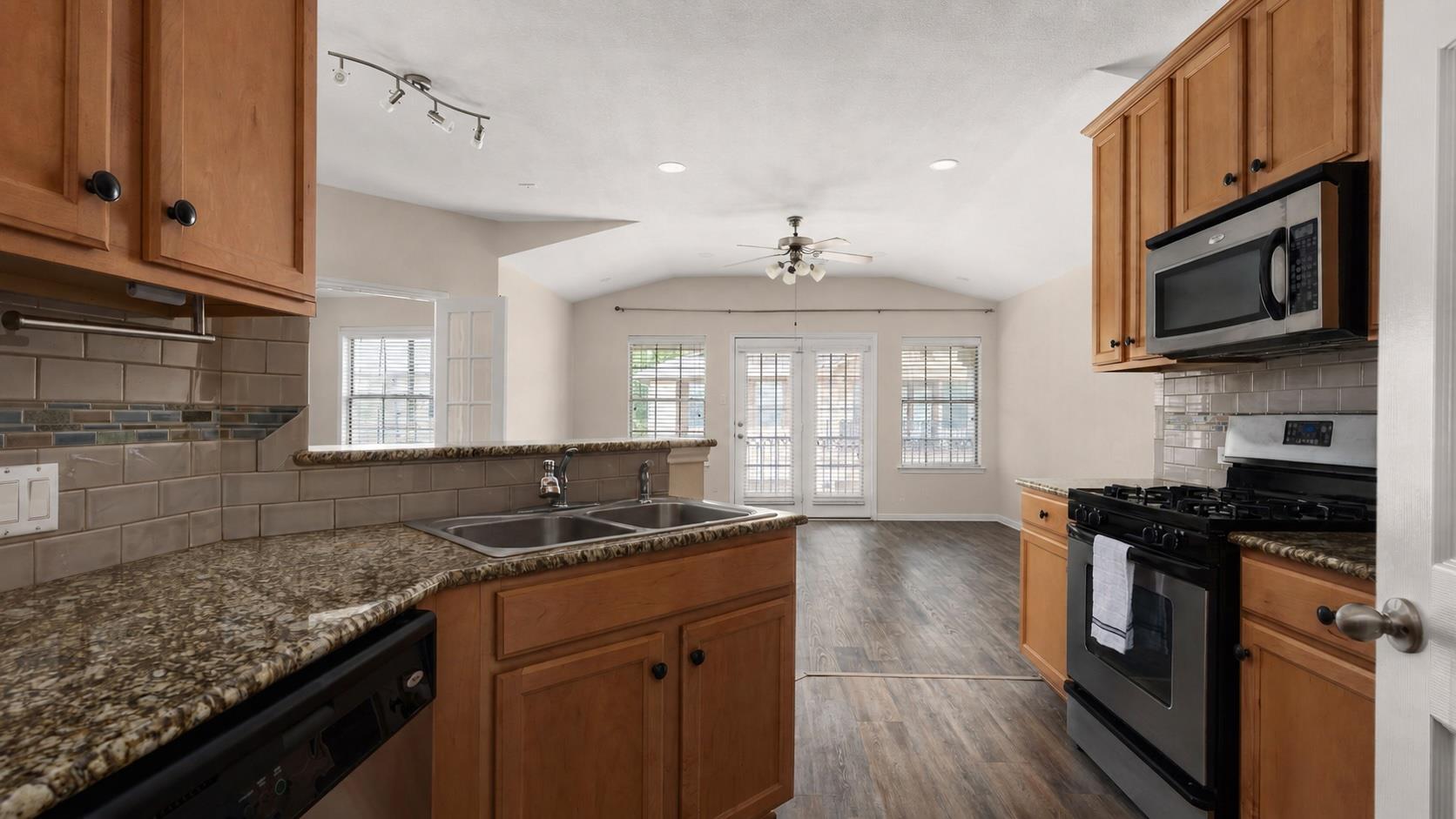 14815 Avery Ranch Blvd #1401 Property Photo 19