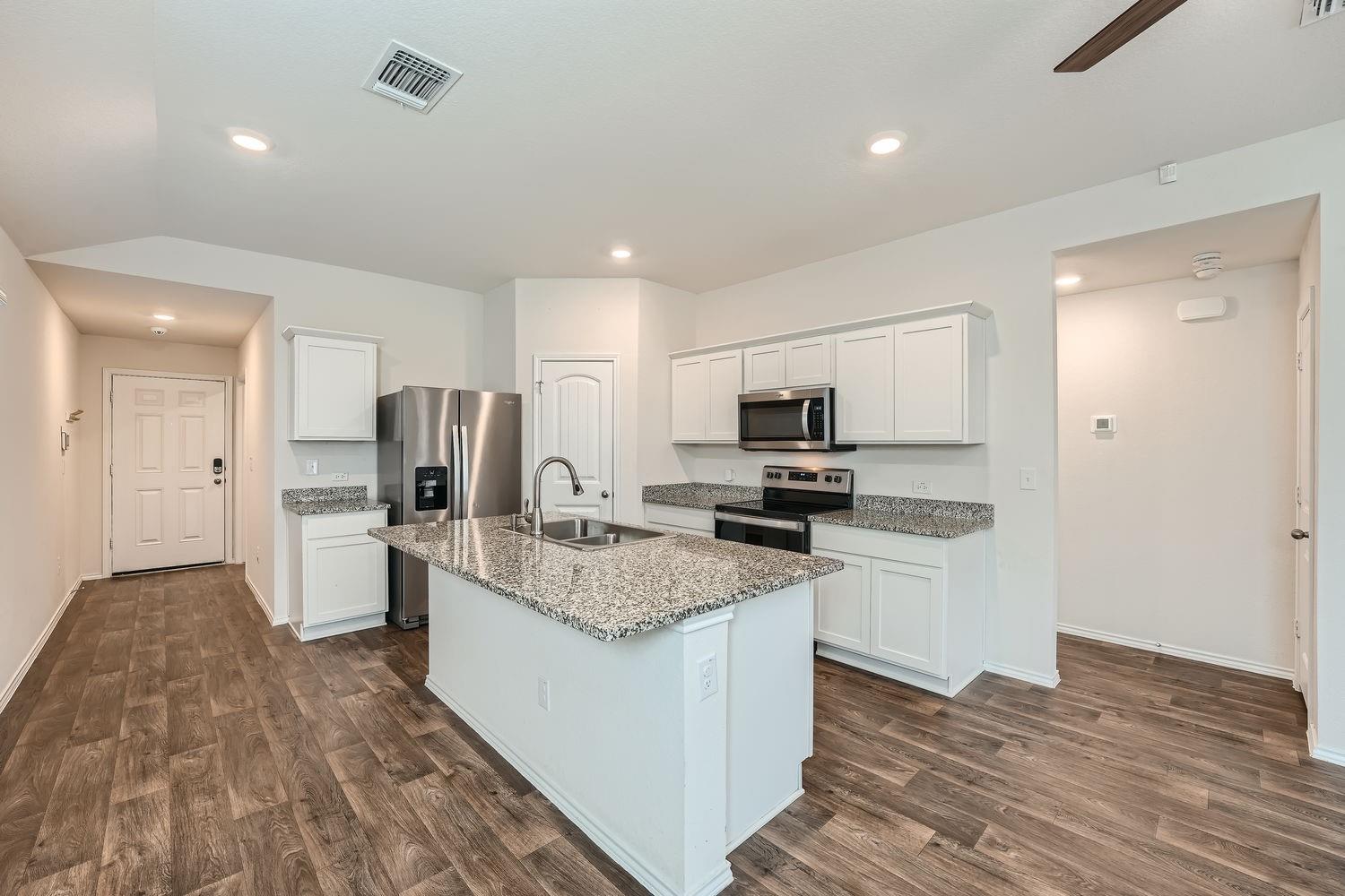 11804 Rush Ln Property Photo 7
