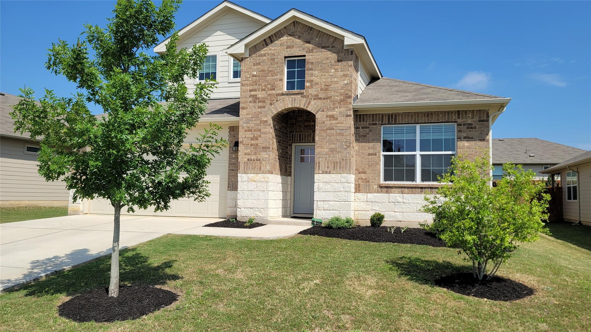 6406 Kildare Dr Property Photo 2