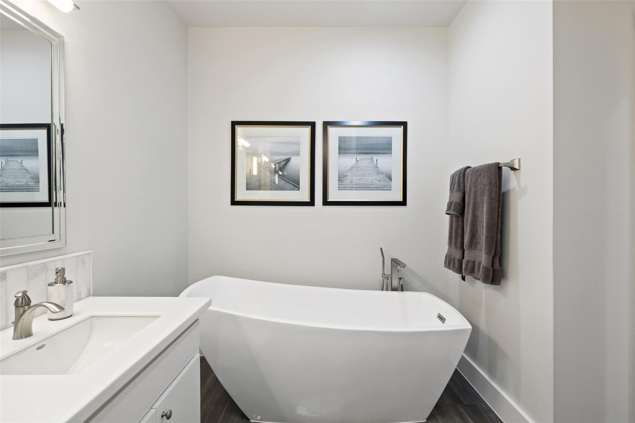 1615 Spyglass Dr #4 Property Photo 26