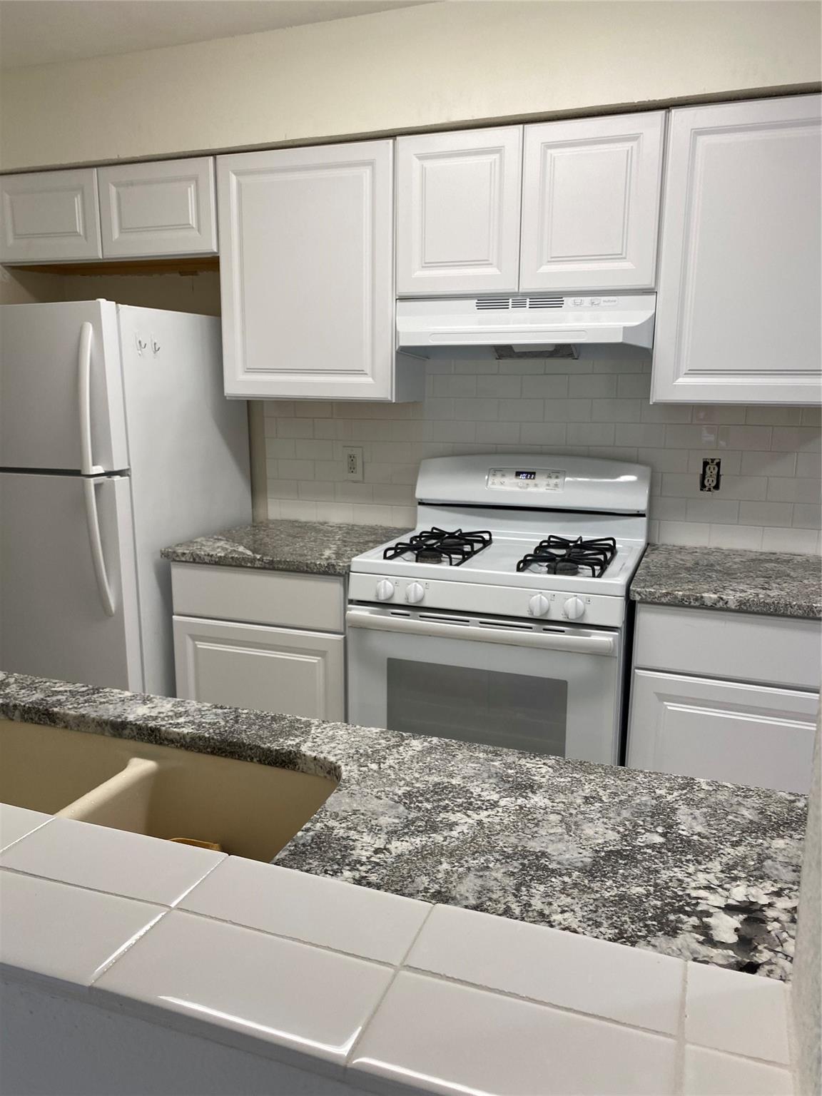 12412 Deer Falls Dr #a Property Photo 11