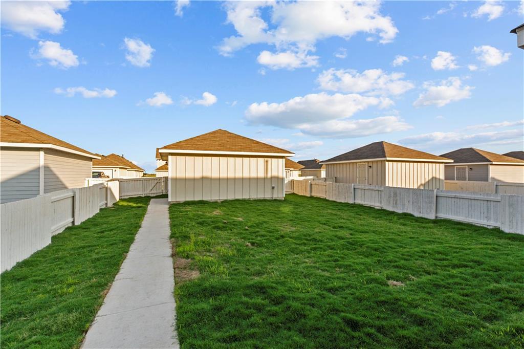 124 Fabion St Property Photo 17