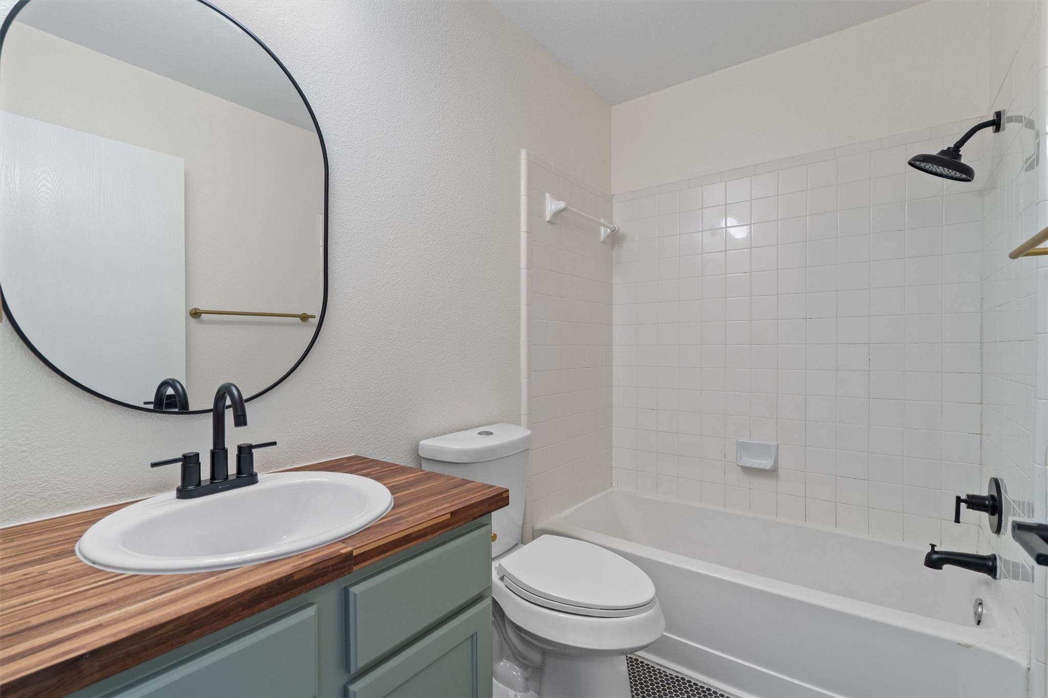 11315 Robert Wooding Dr Property Photo 18