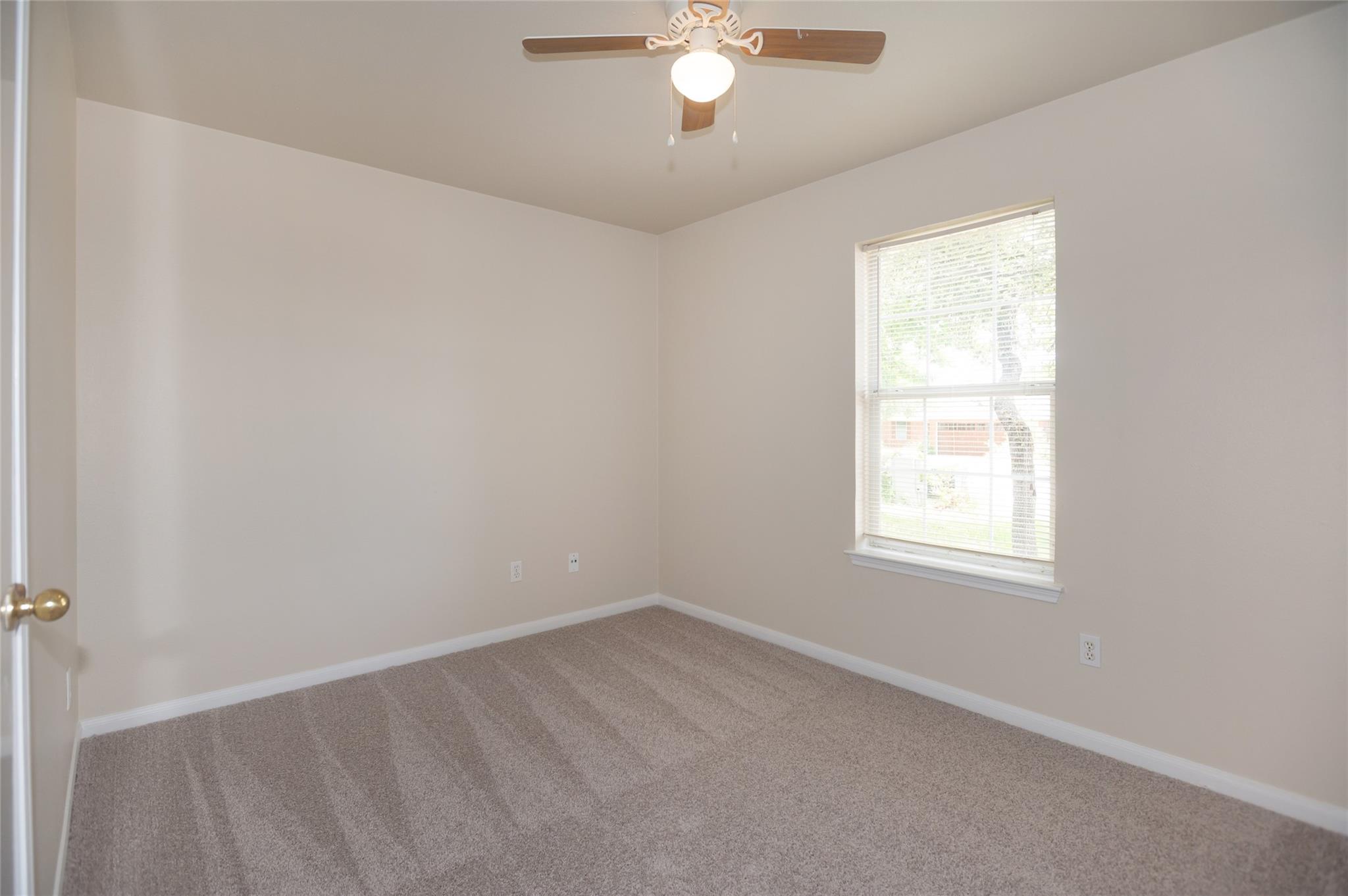 609 Sunny Brook Dr Property Photo 12