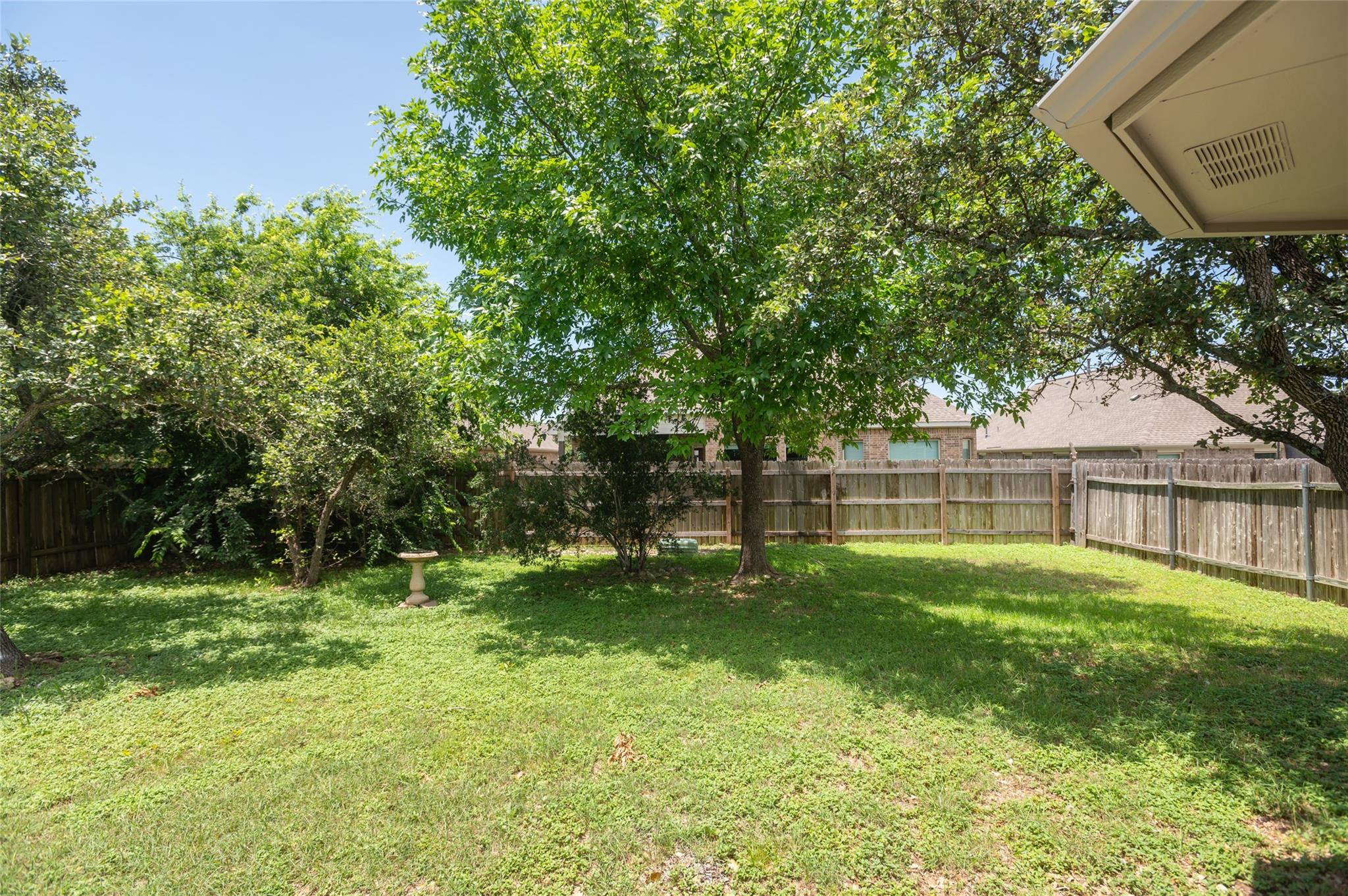 609 Sunny Brook Dr Property Photo 18