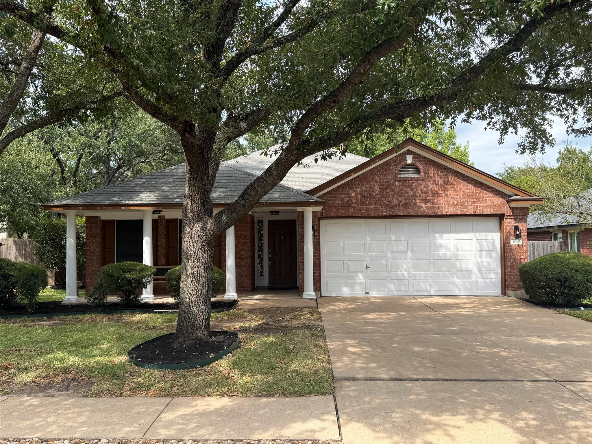 4604 Ramies Run Property Photo 2