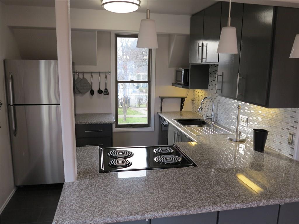 310 W University Ave #b Property Photo 5
