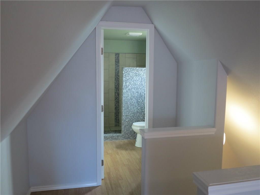 310 W University Ave #b Property Photo 13