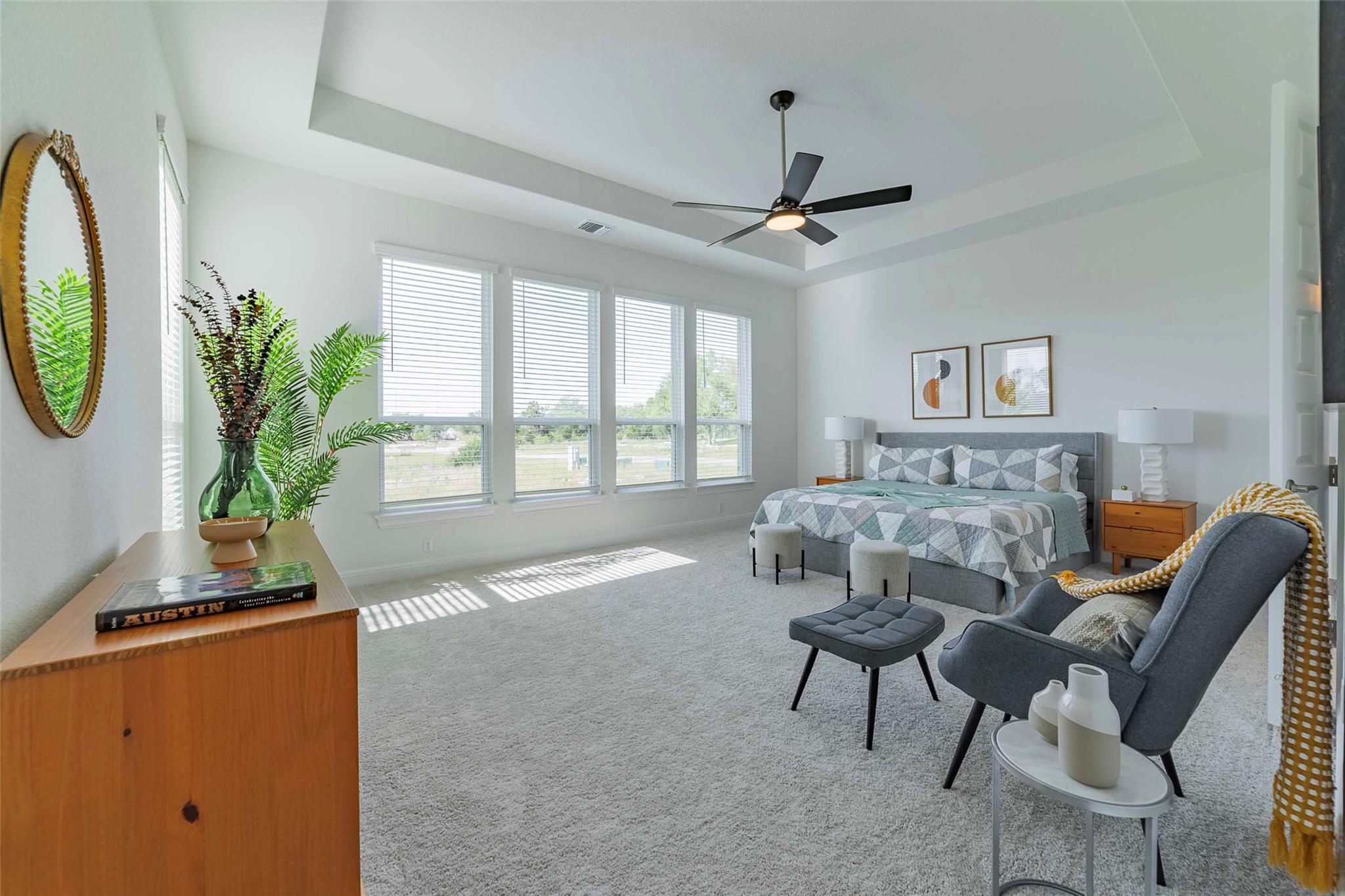 101 Woodstock Cir Property Photo 2