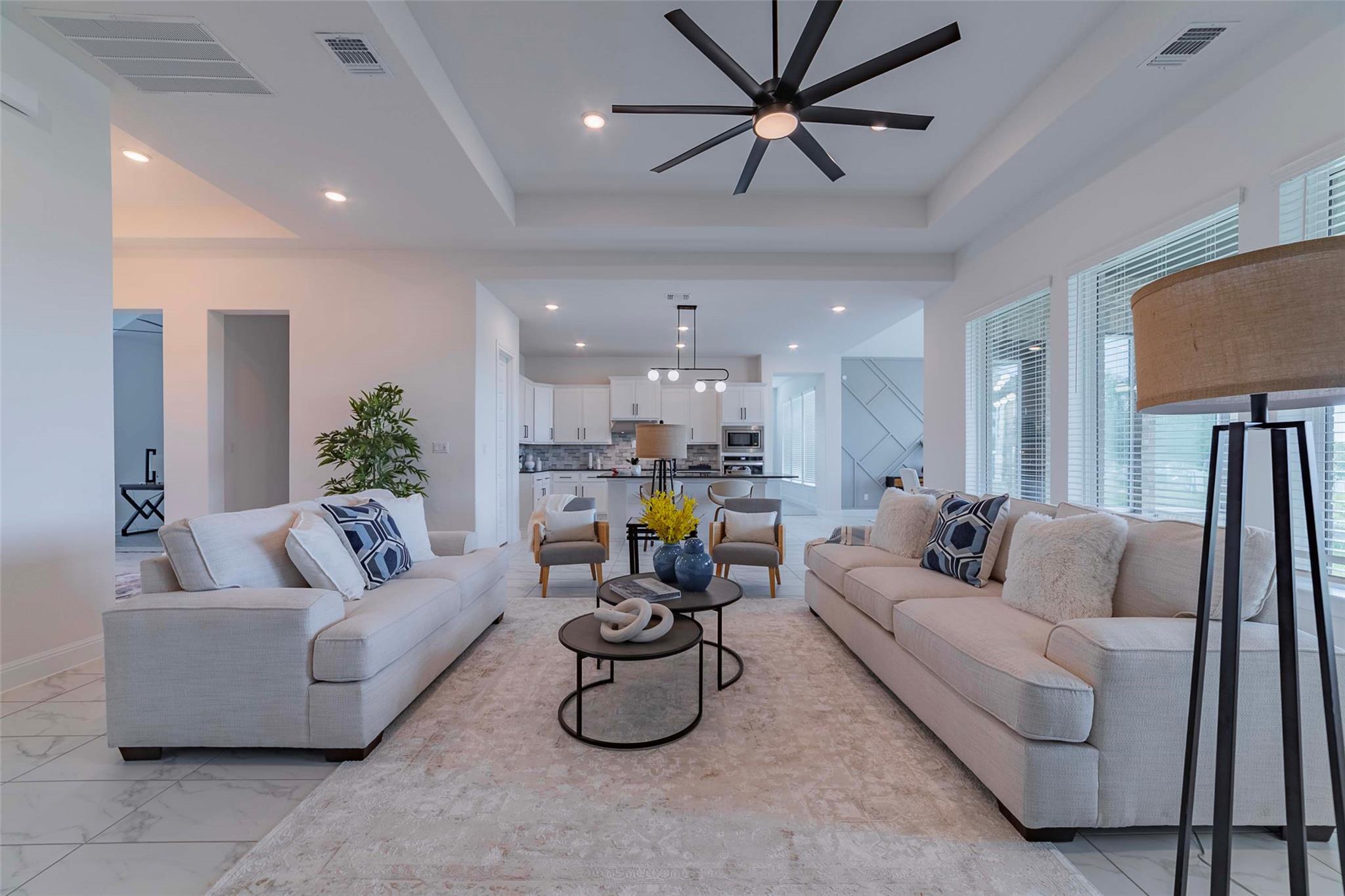 101 Woodstock Cir Property Photo 11