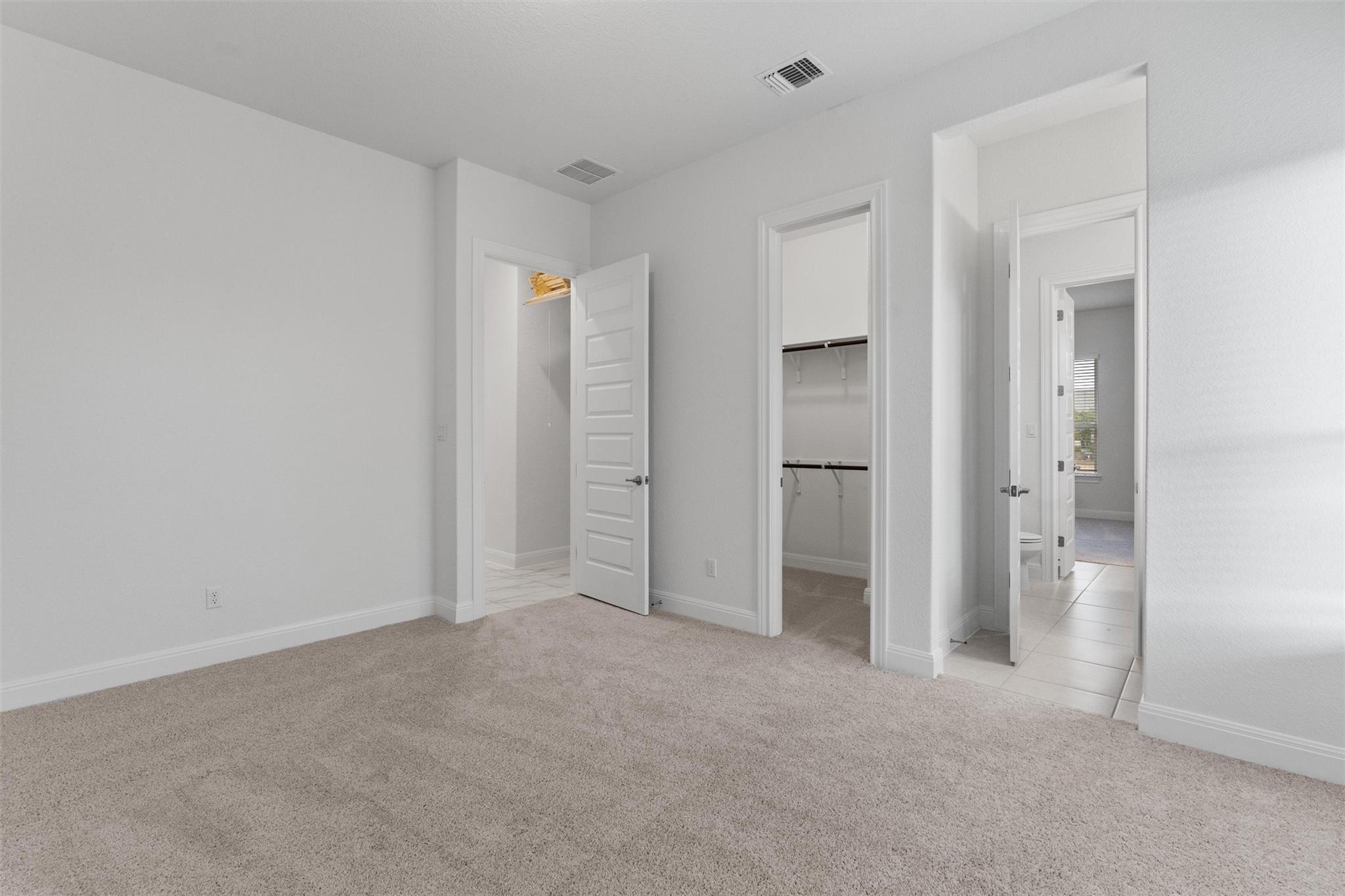 101 Woodstock Cir Property Photo 21