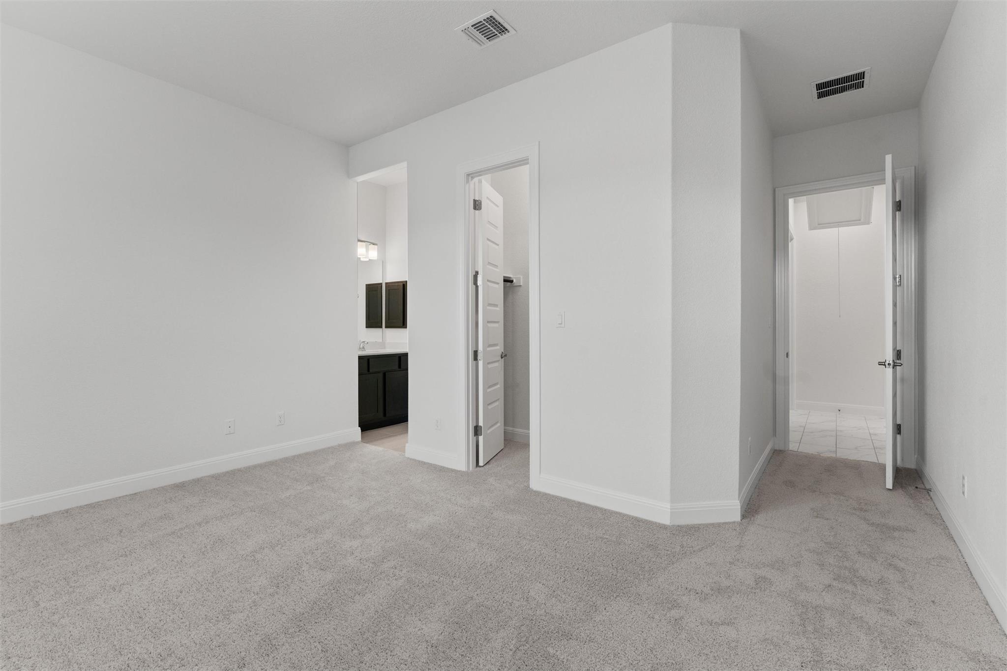 101 Woodstock Cir Property Photo 23