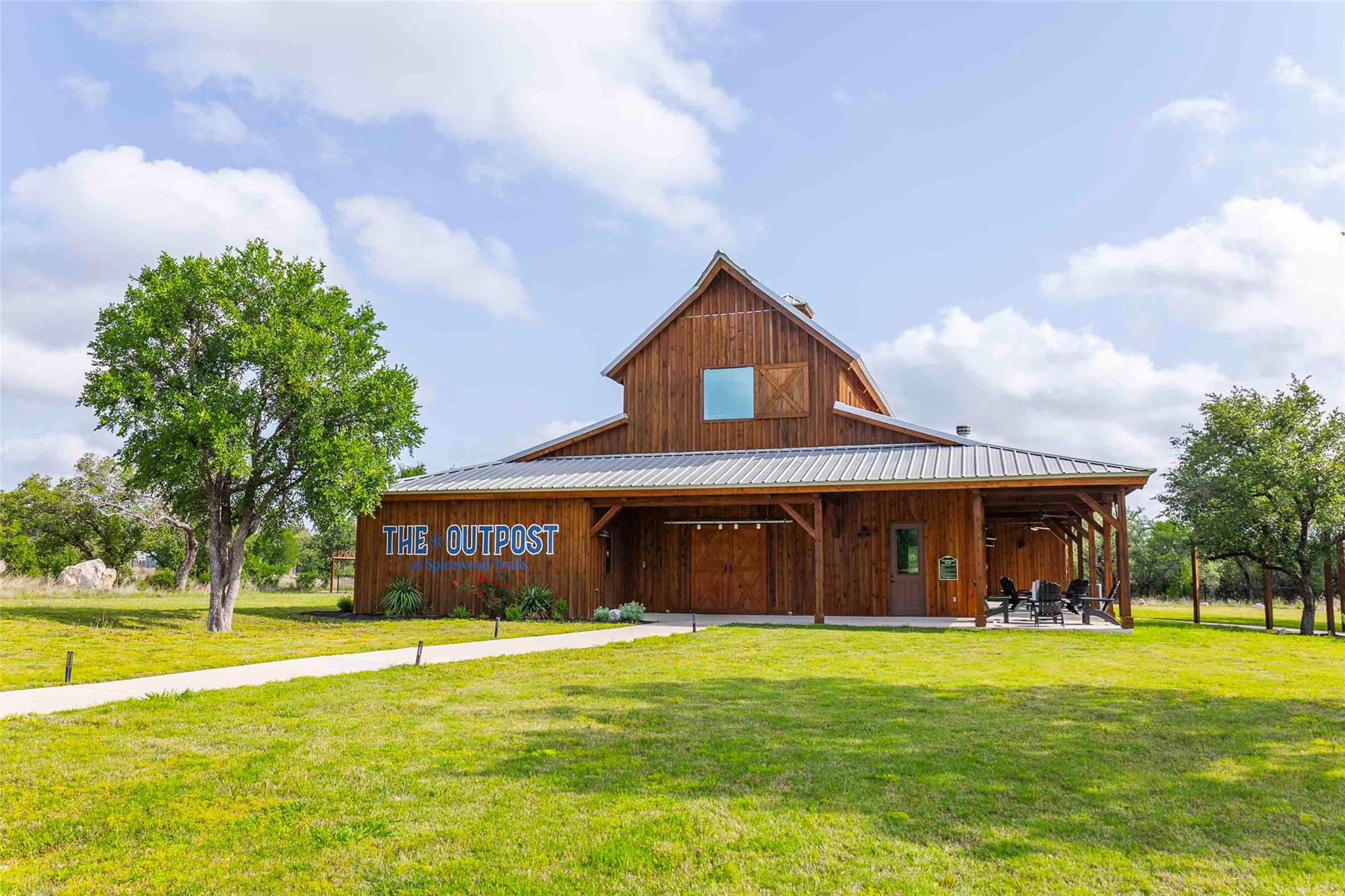 101 Woodstock Cir Property Photo 33