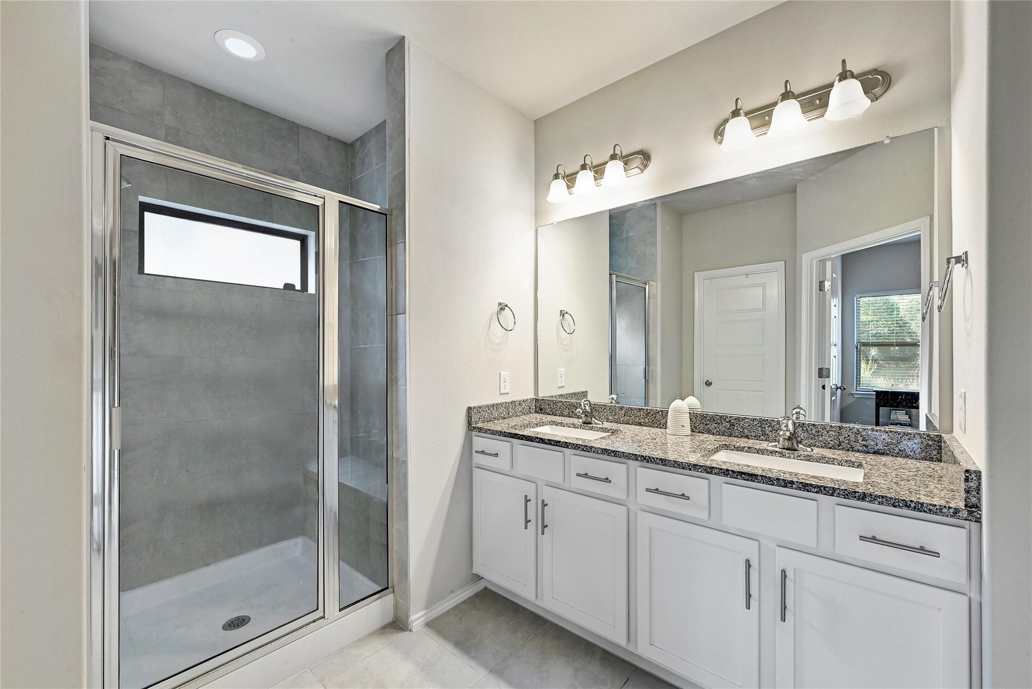 1302 Ponderosa Bnd Property Photo 17