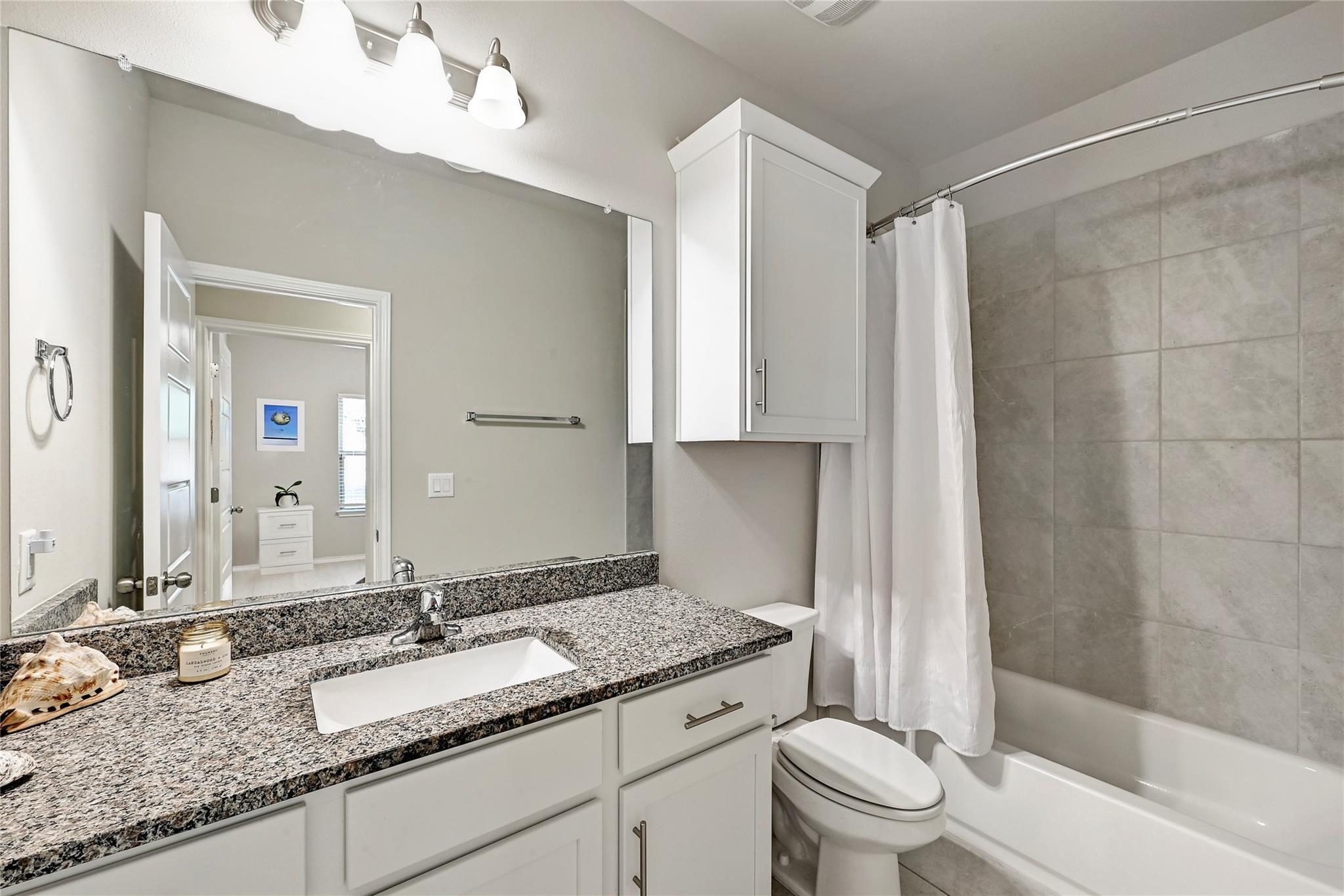 1302 Ponderosa Bnd Property Photo 23