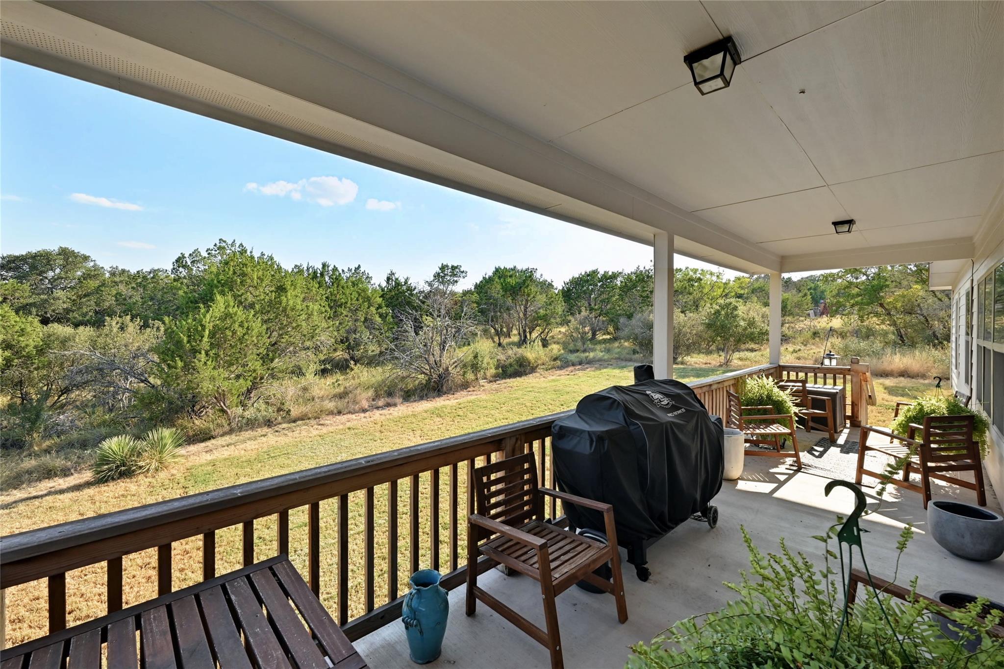 1302 Ponderosa Bnd Property Photo 27