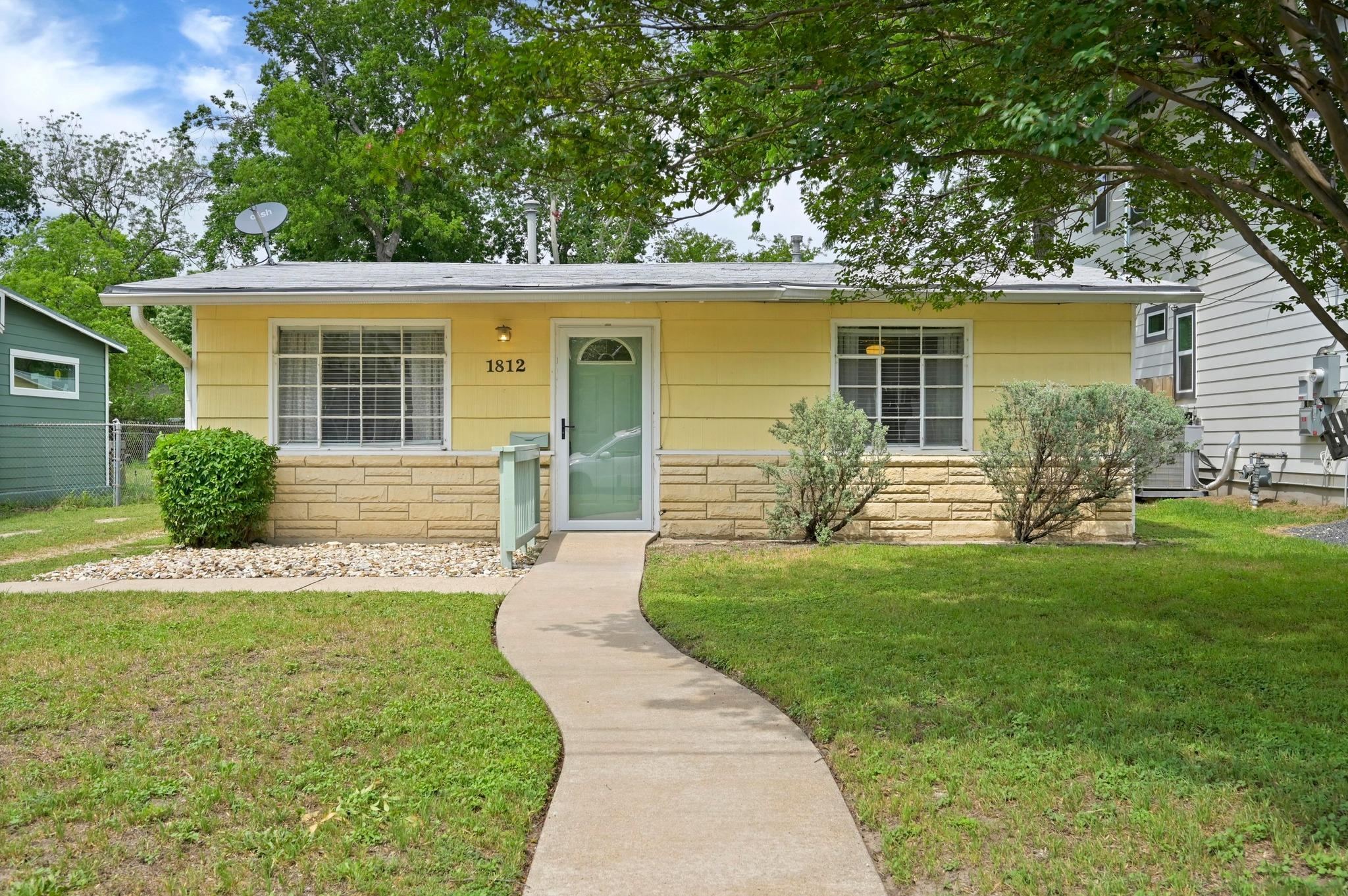 1812 Piedmont Ave Property Photo 1