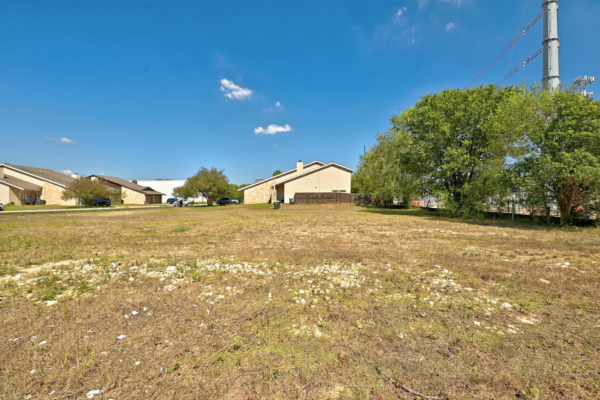 1248 Conway Dr Property Photo 1
