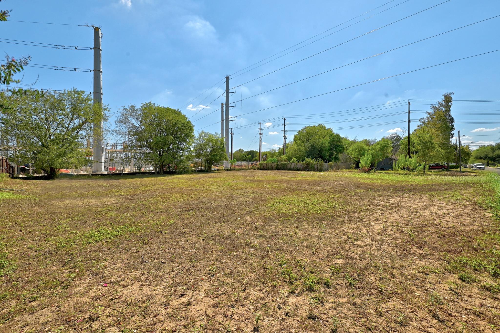 1248 Conway Dr Property Photo 3