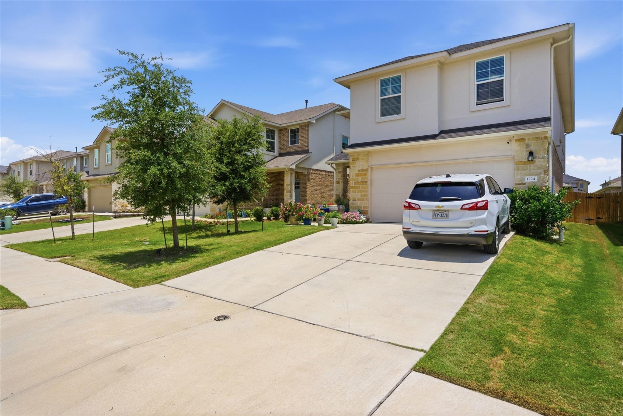 1224 Vogel Dr Property Photo 3