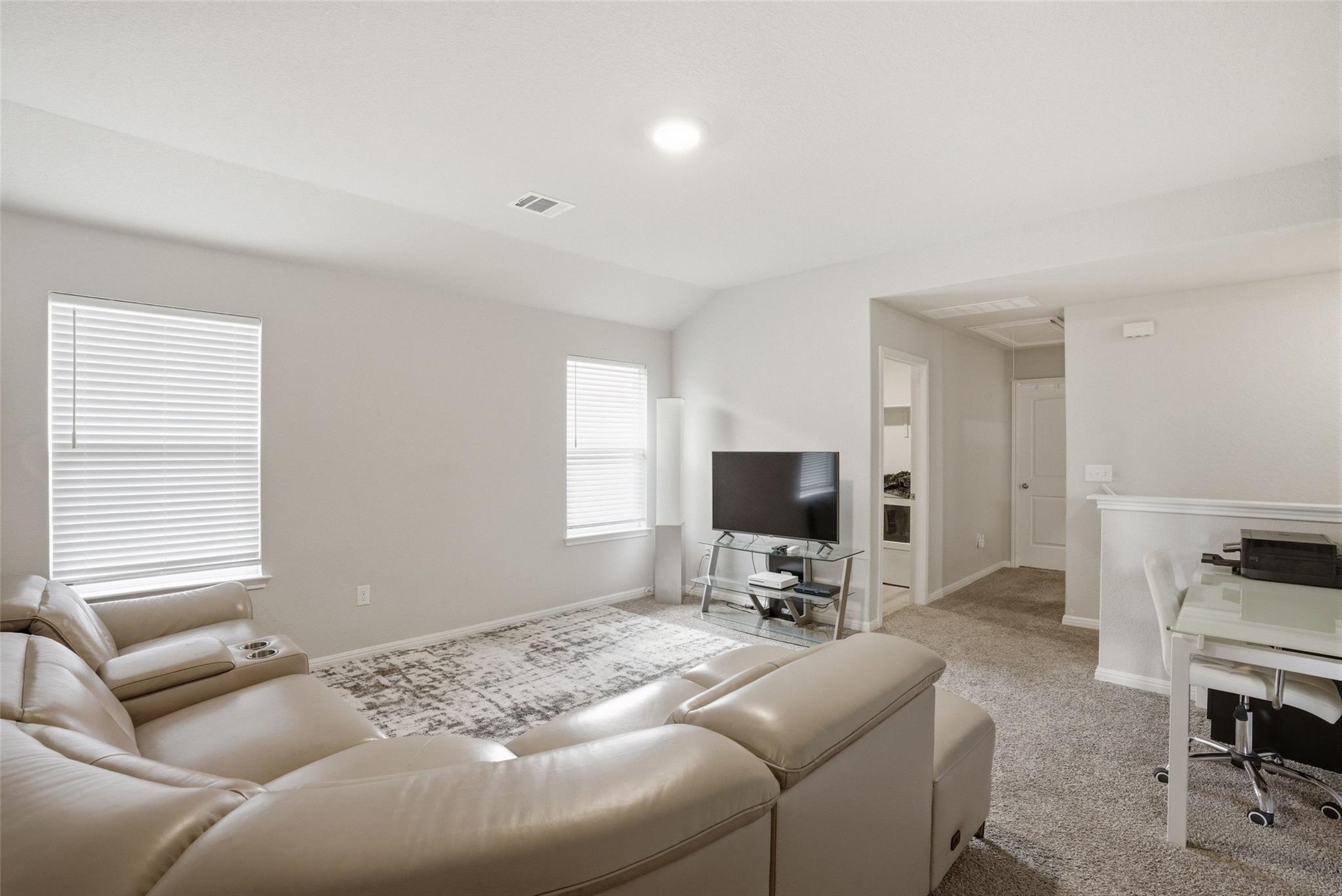 1224 Vogel Dr Property Photo 25