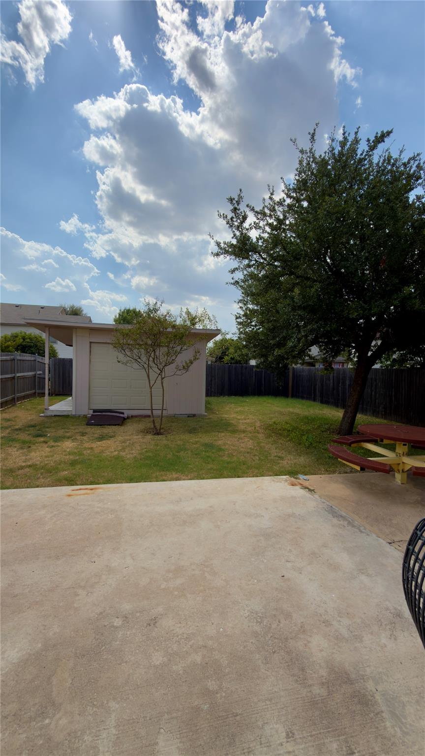 2318 Mccook Dr Property Photo 19