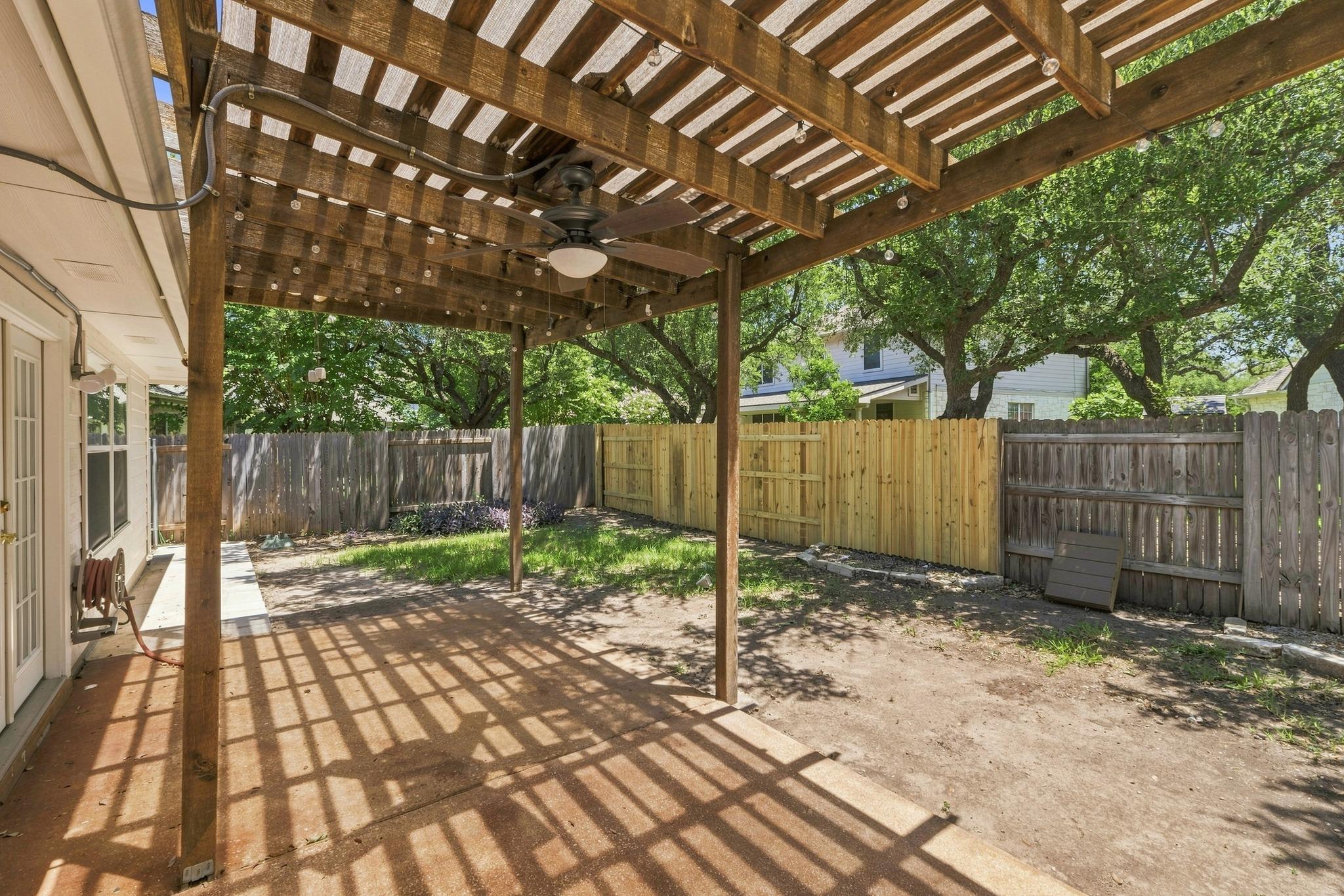 1310 Brighton Bend Ln Property Photo 29