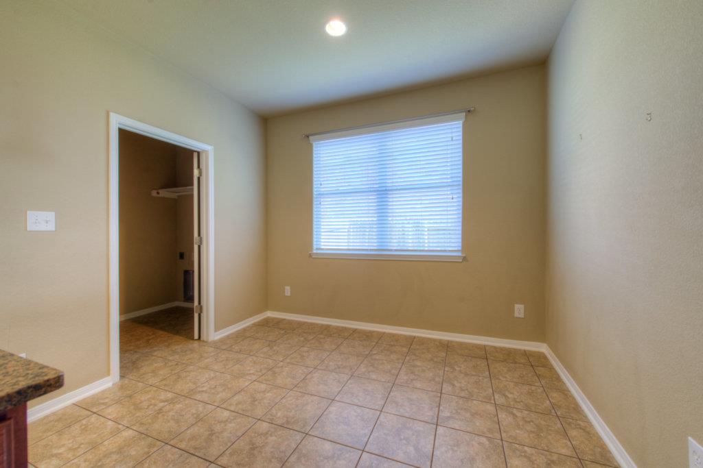 403 Limestone Trl Property Photo 12