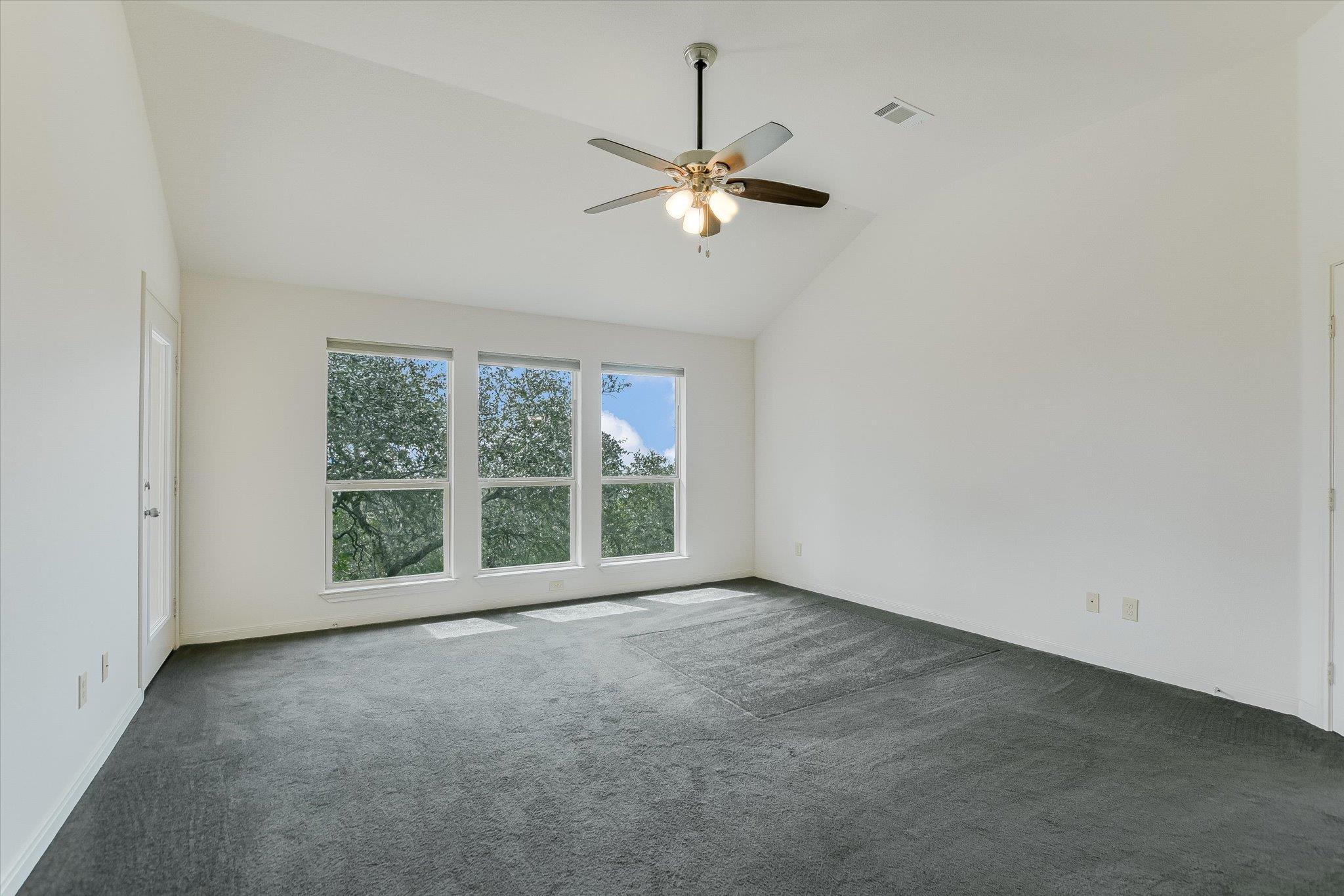 851 Stone Mountain Dr Property Photo 12