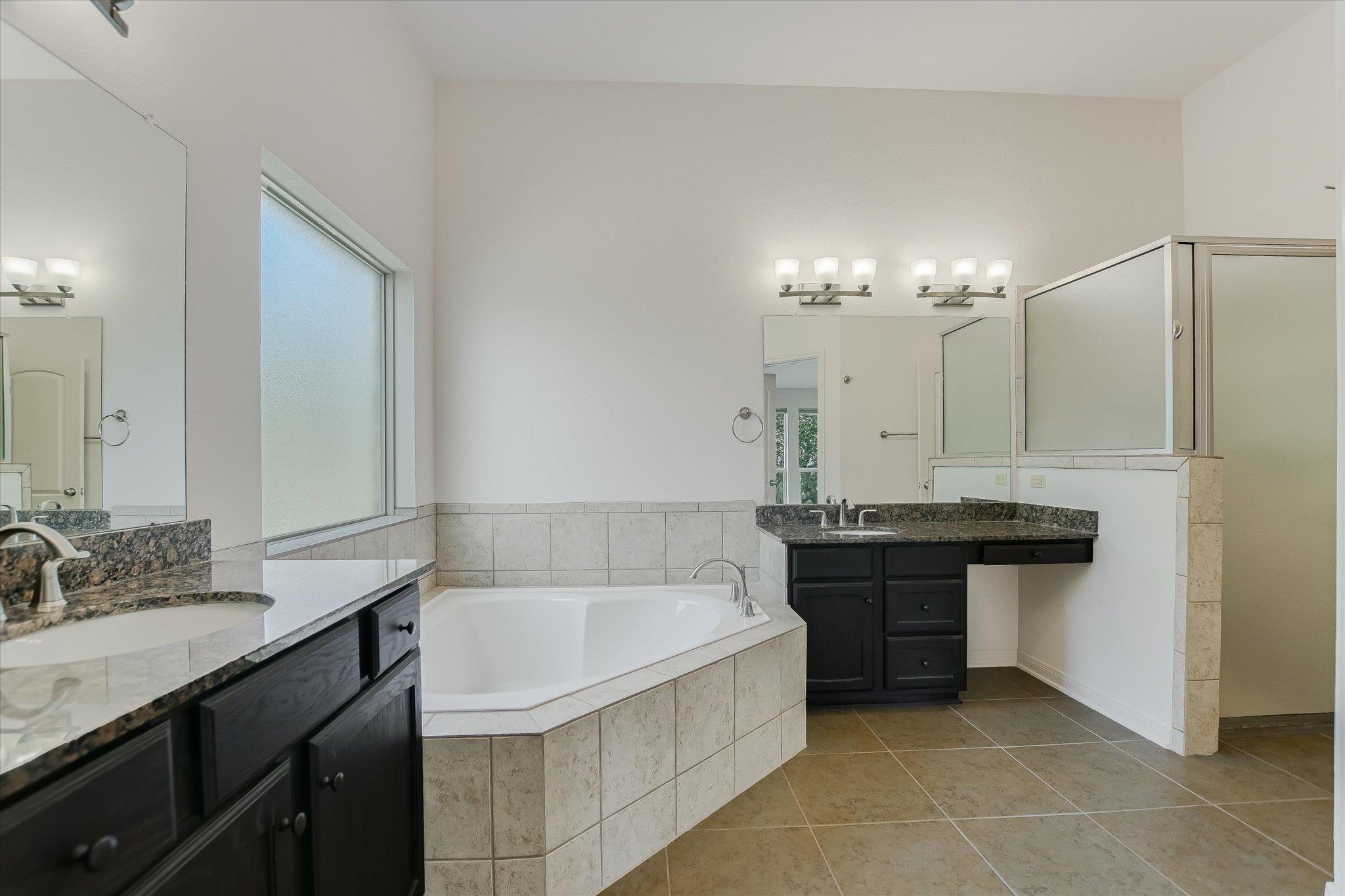 851 Stone Mountain Dr Property Photo 14