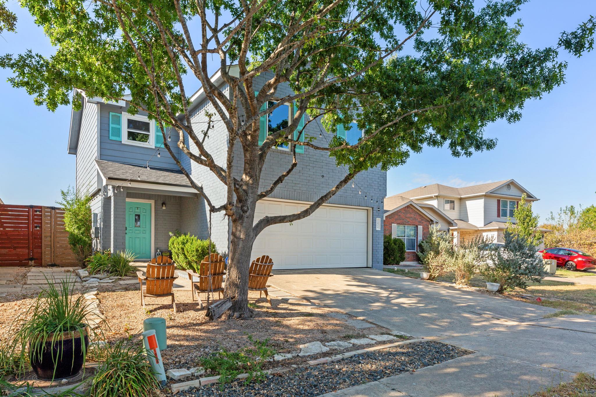1404 Anise Dr Property Photo 2