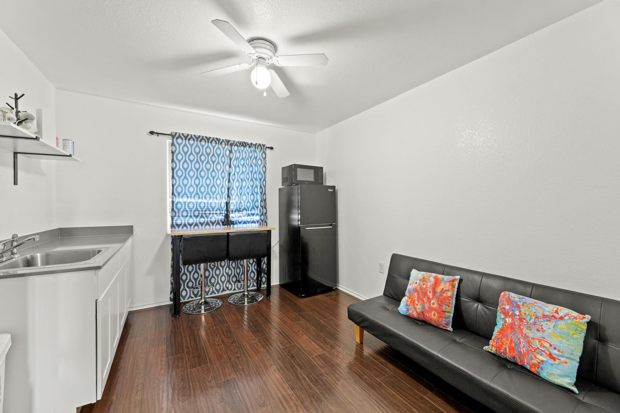 1404 Anise Dr Property Photo 16